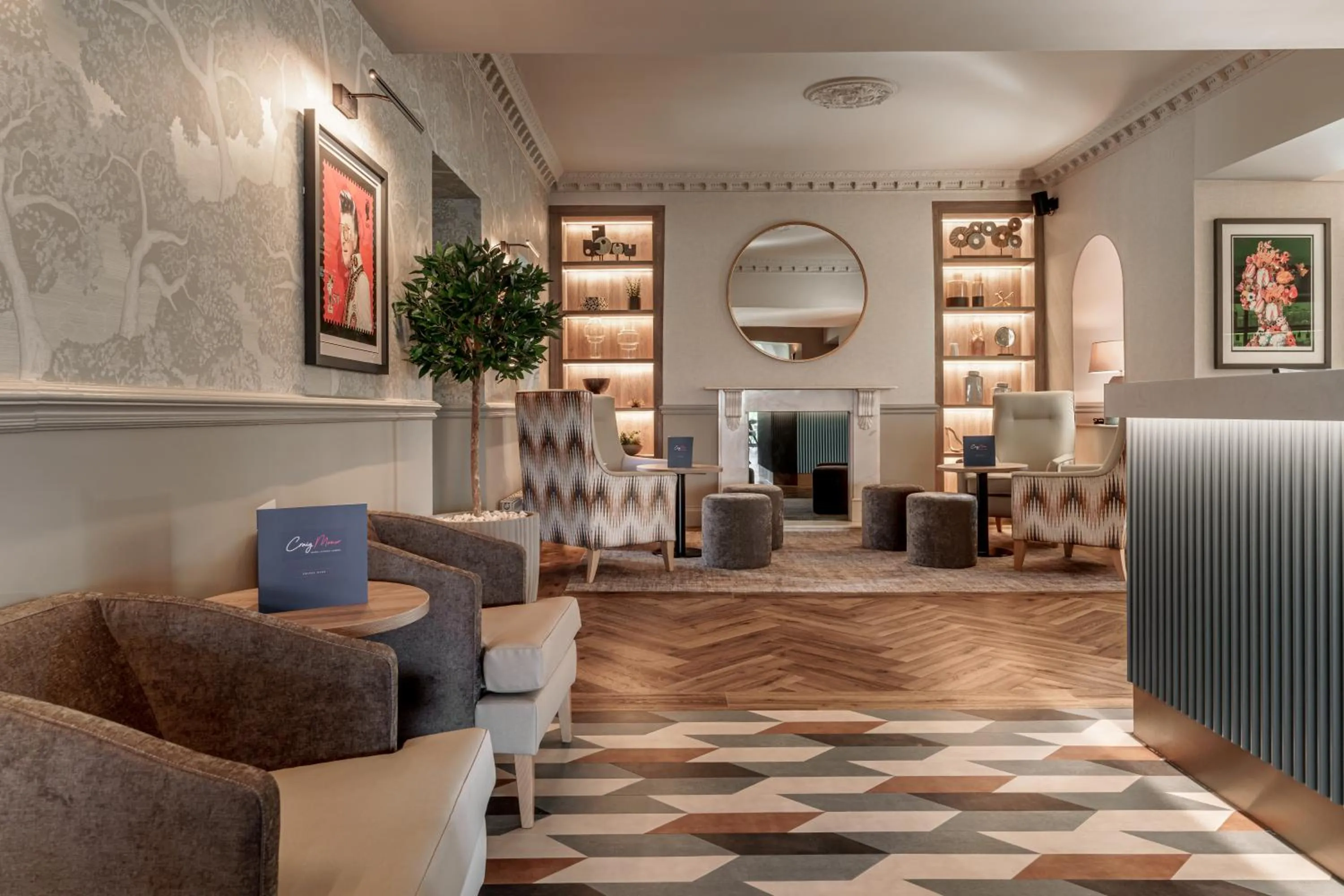 Lounge or bar in Craig Manor