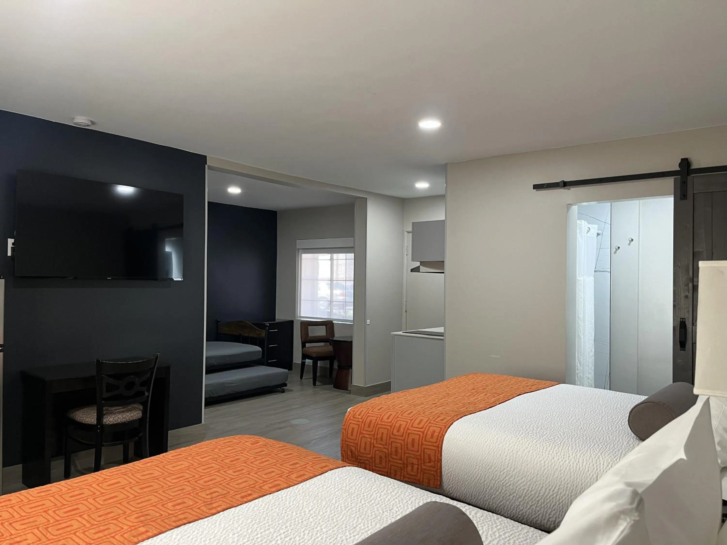 Bedroom, Bed in Howard Johnson by Wyndham Flagstaff University West