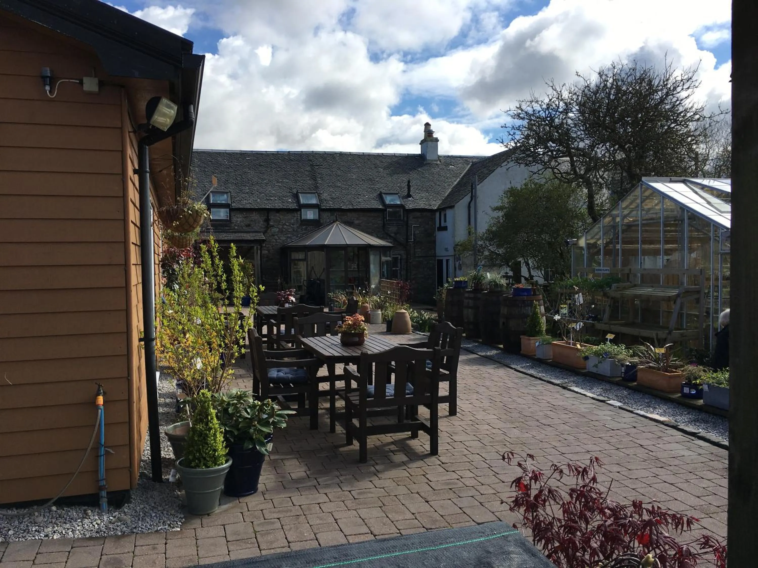 Food and drinks in the house@glenbarr