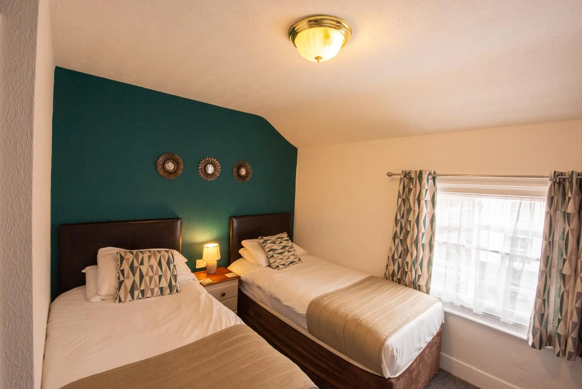 Bed in Abbots Mead Hotel