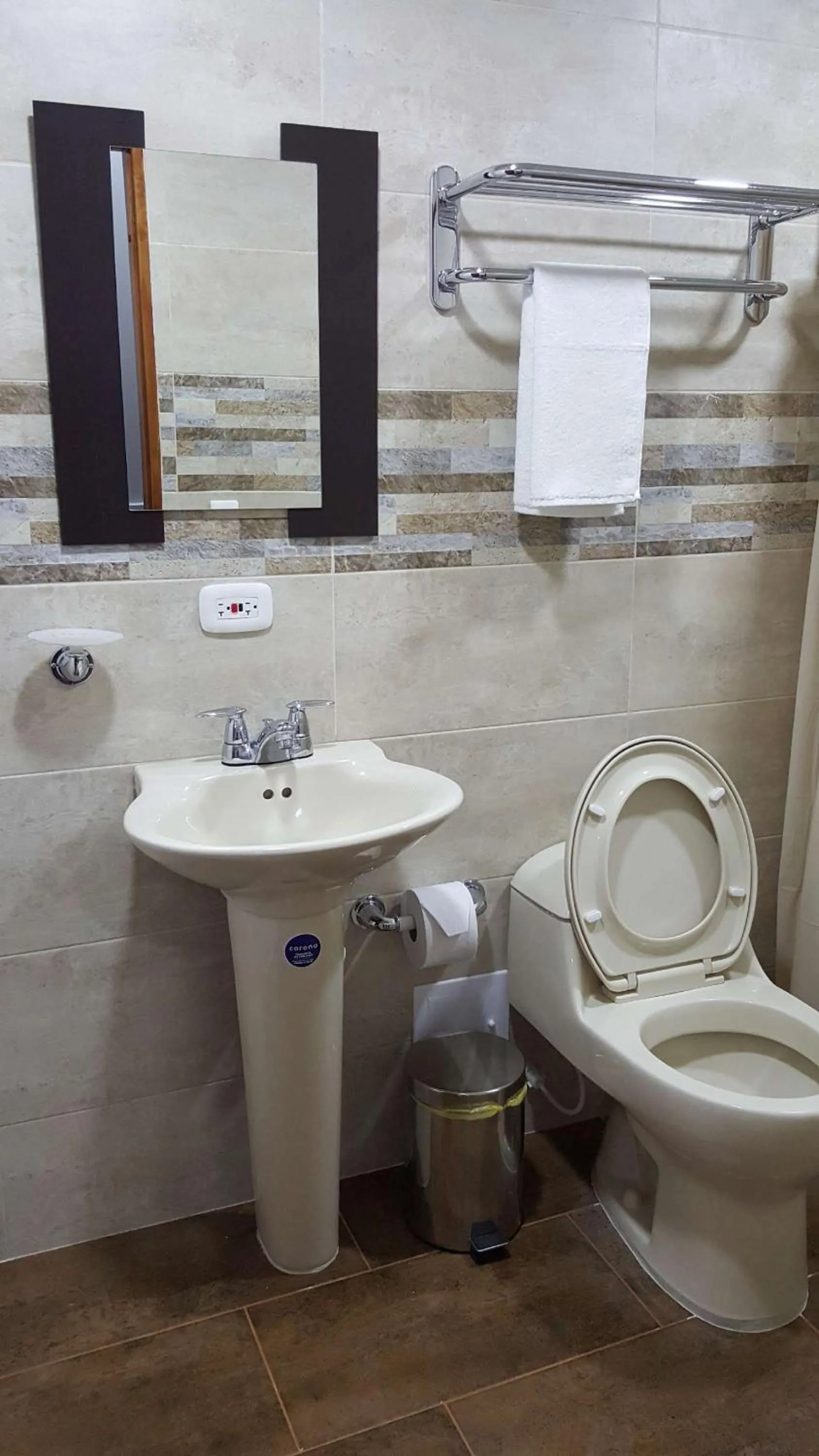 Shower in Beach Paradise Apartments