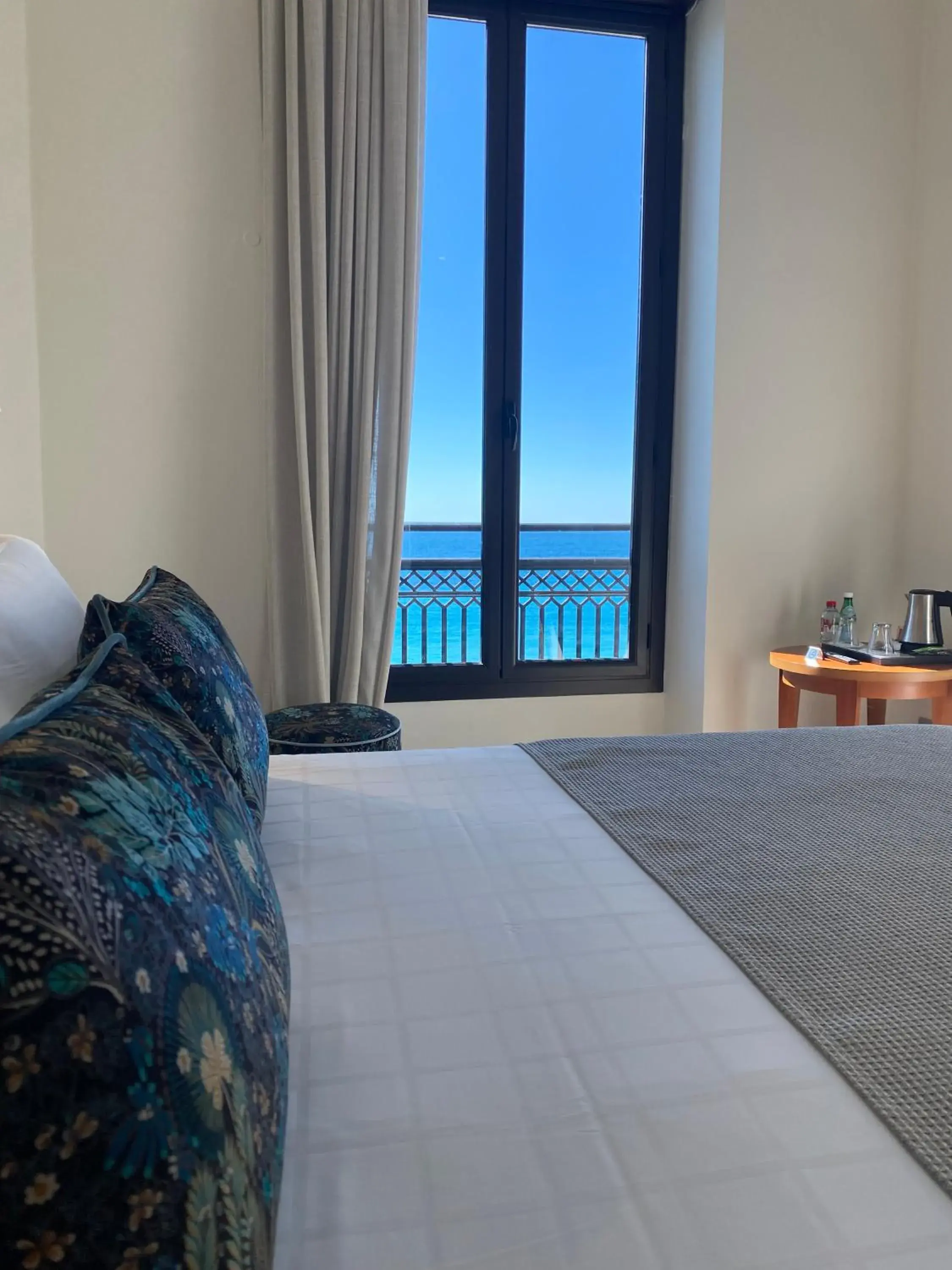 Standard Room with Sea View in Westminster Hotel & Spa Nice Standard Room with Sea View in Westminster Hotel & Spa Nice