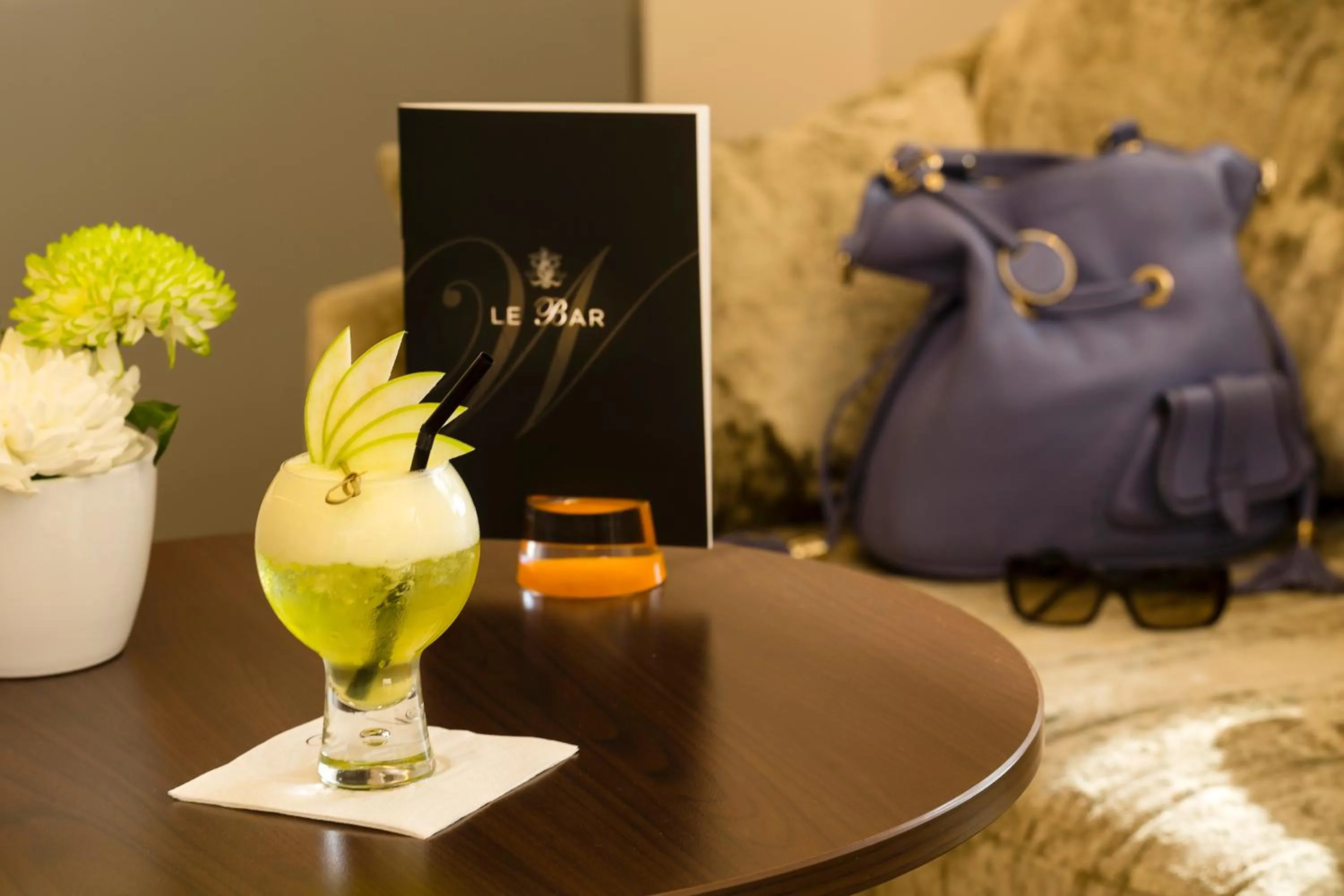 Bed in Westminster Hotel & Spa Nice