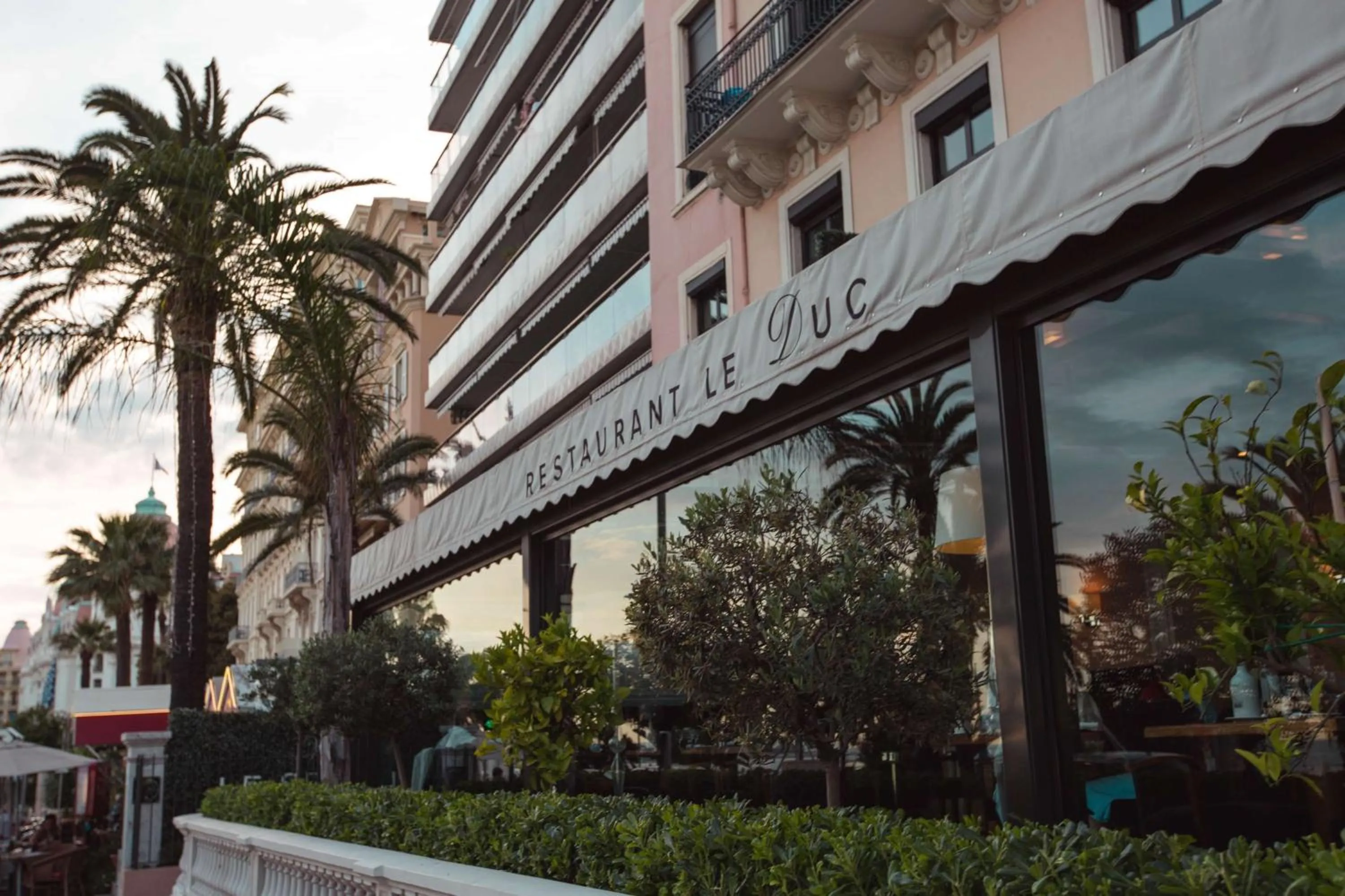 Restaurant/places to eat in Westminster Hotel & Spa Nice