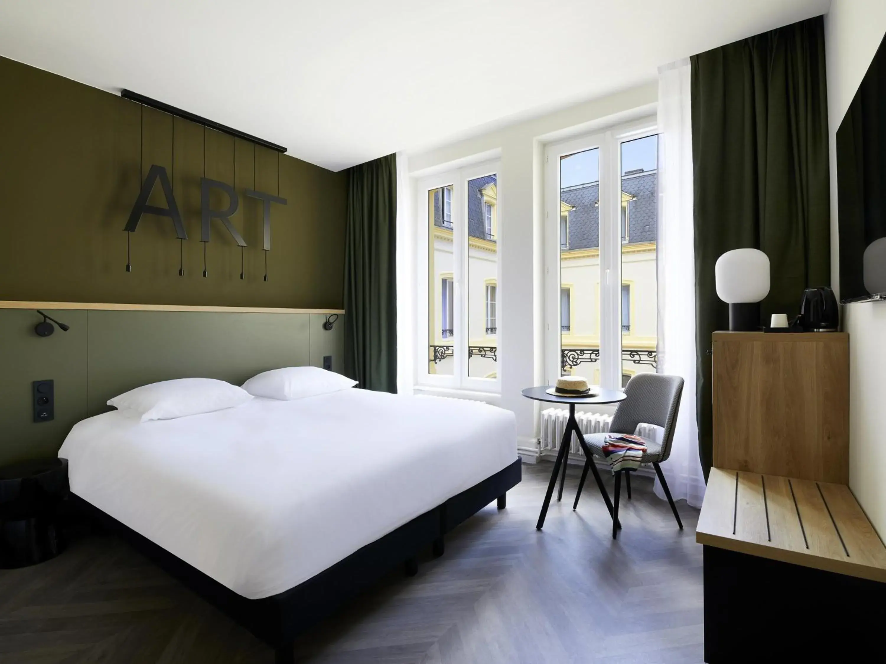 Classic Double Room in Mercure Grand Hôtel Metz Centre Cathédrale Classic Double Room in Mercure Grand Hôtel Metz Centre Cathédrale