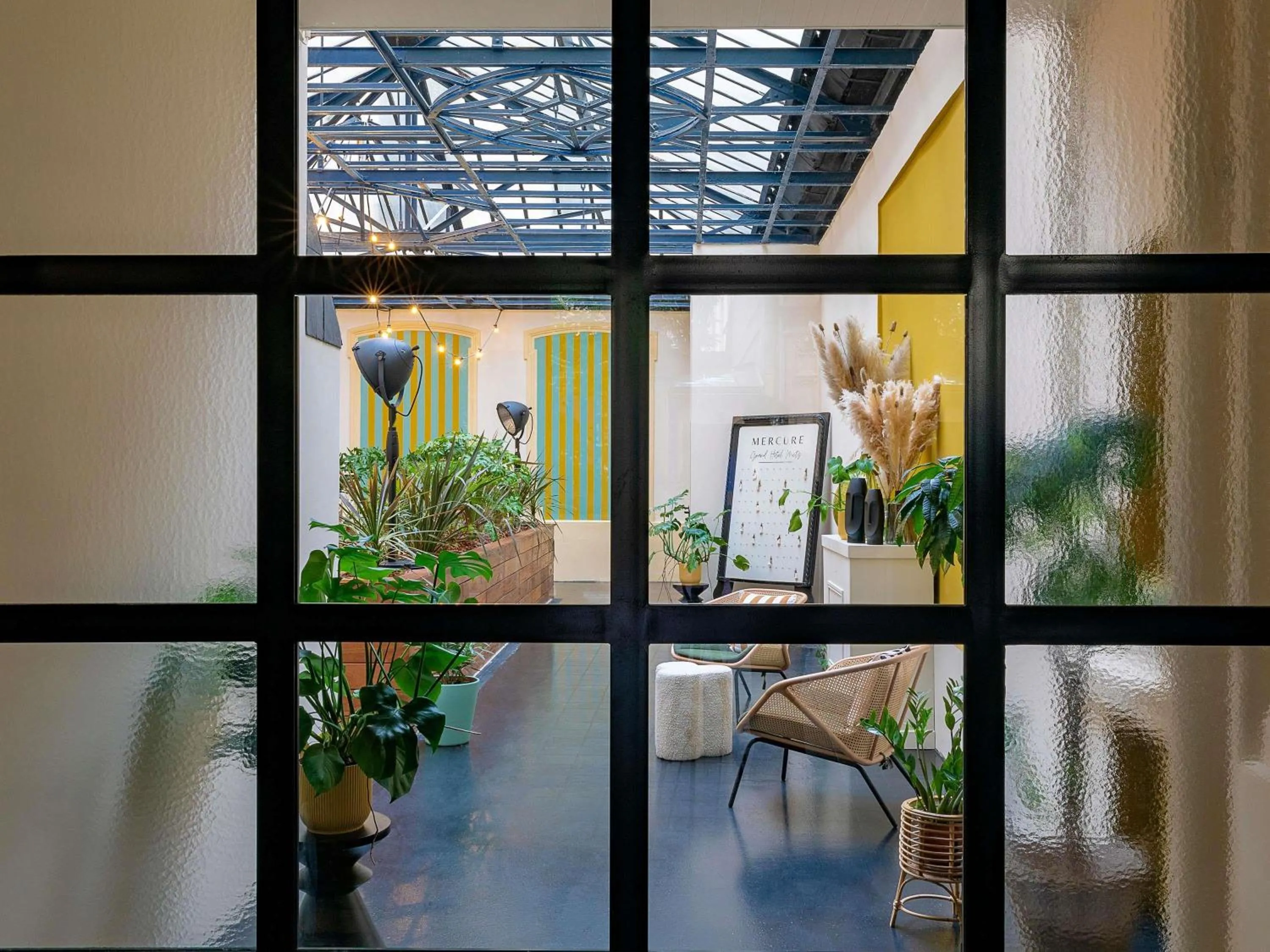 Property building in Mercure Grand Hôtel Metz Centre Cathédrale