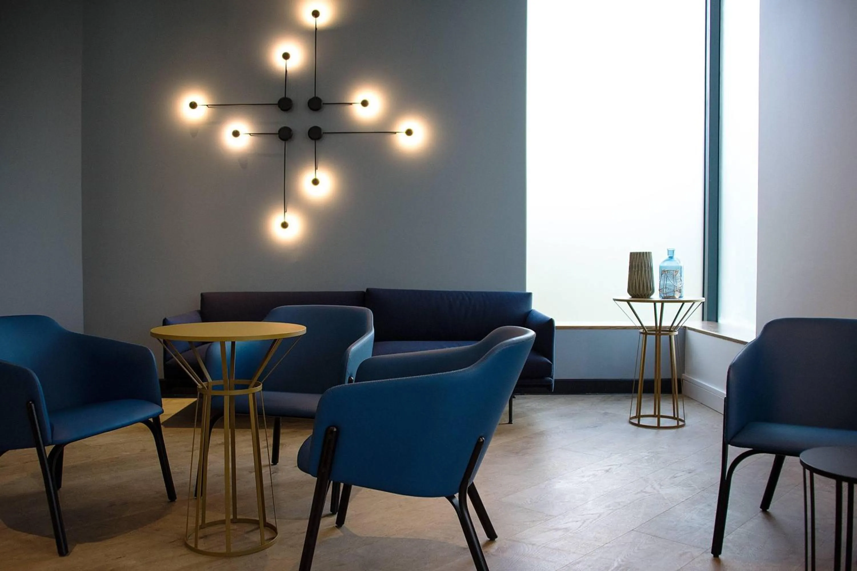 Restaurant/places to eat in The Jangle Hotel - Paris - Charles de Gaulle - Airport