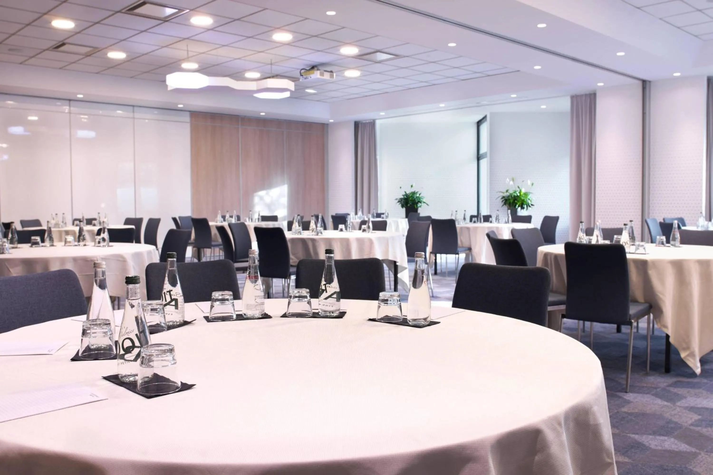 Meeting/conference room in The Jangle Hotel - Paris - Charles de Gaulle - Airport