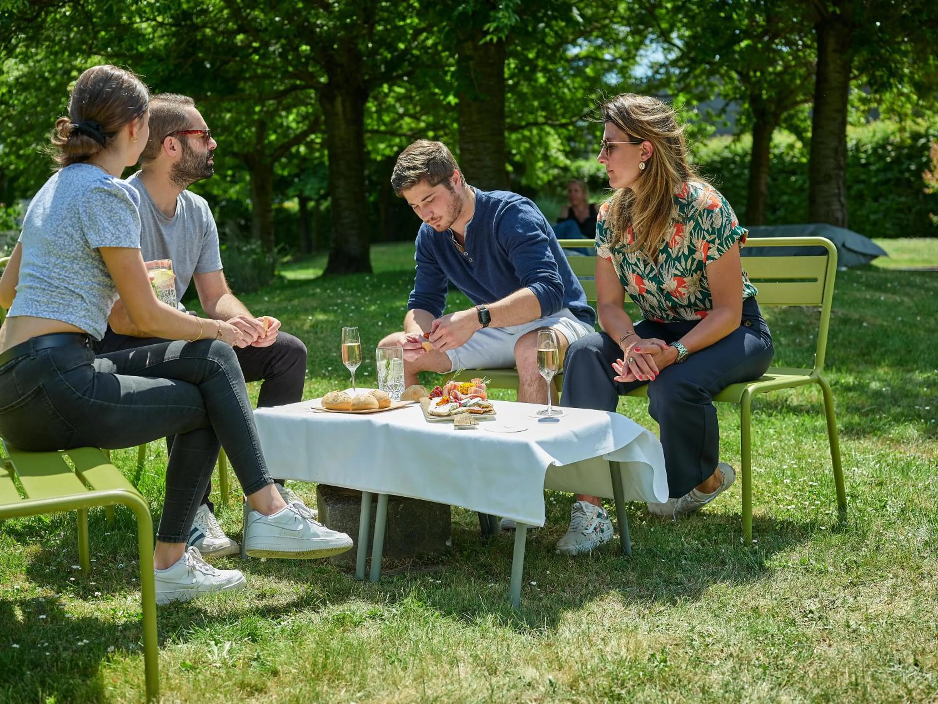 Garden in The Jangle Hotel - Paris - Charles de Gaulle - Airport