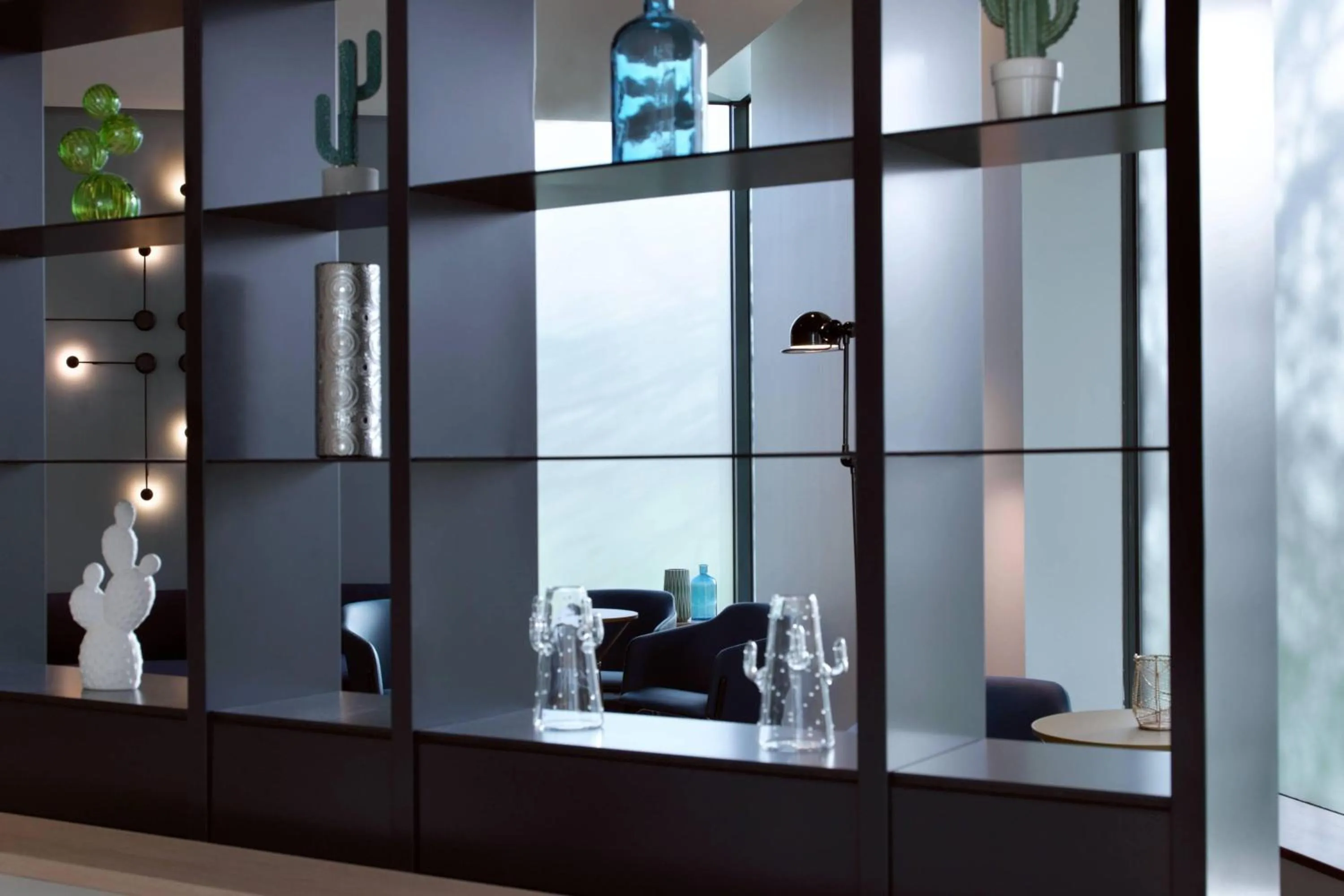 Restaurant/places to eat in The Jangle Hotel - Paris - Charles de Gaulle - Airport