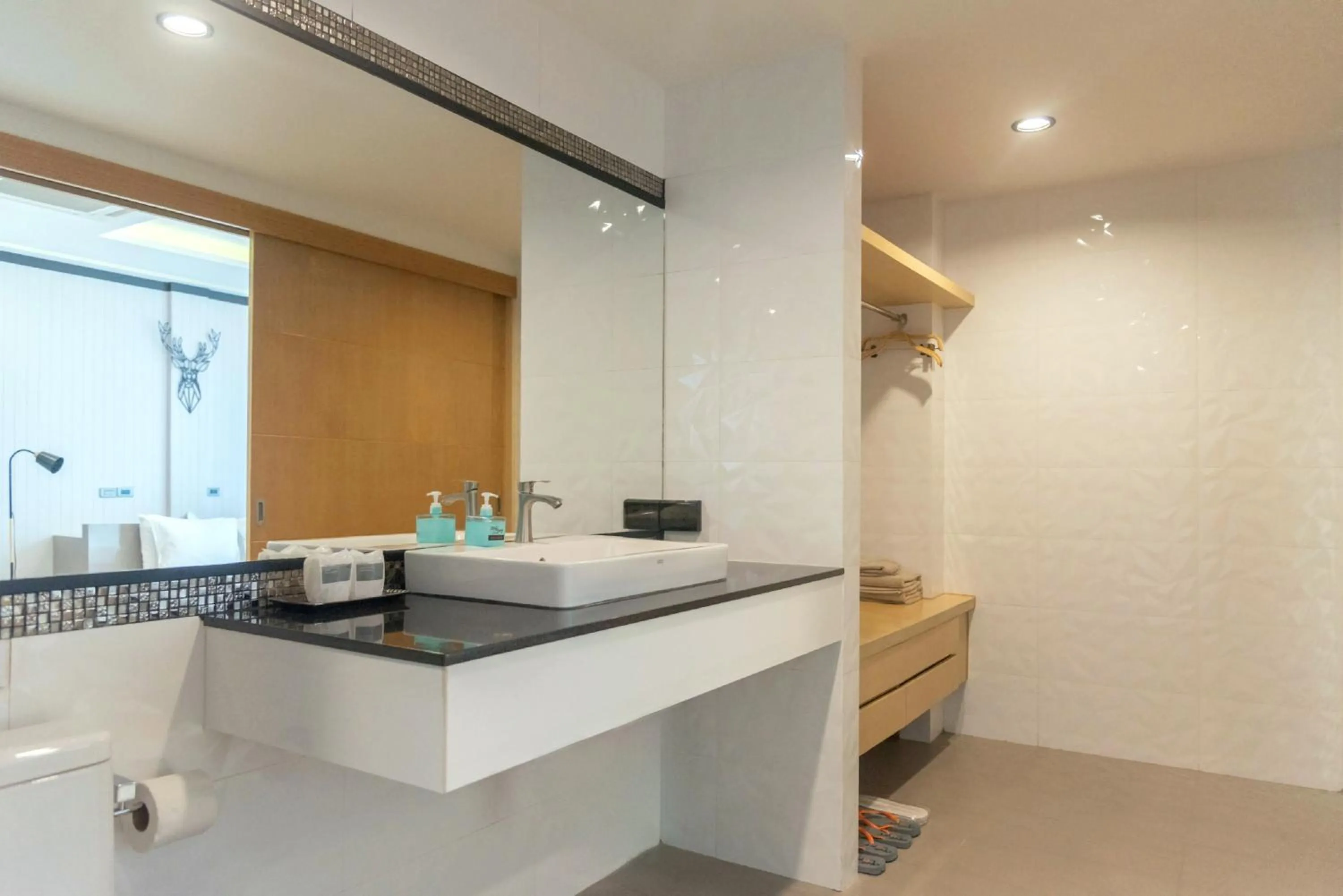 Toilet in OneLoft Hotel