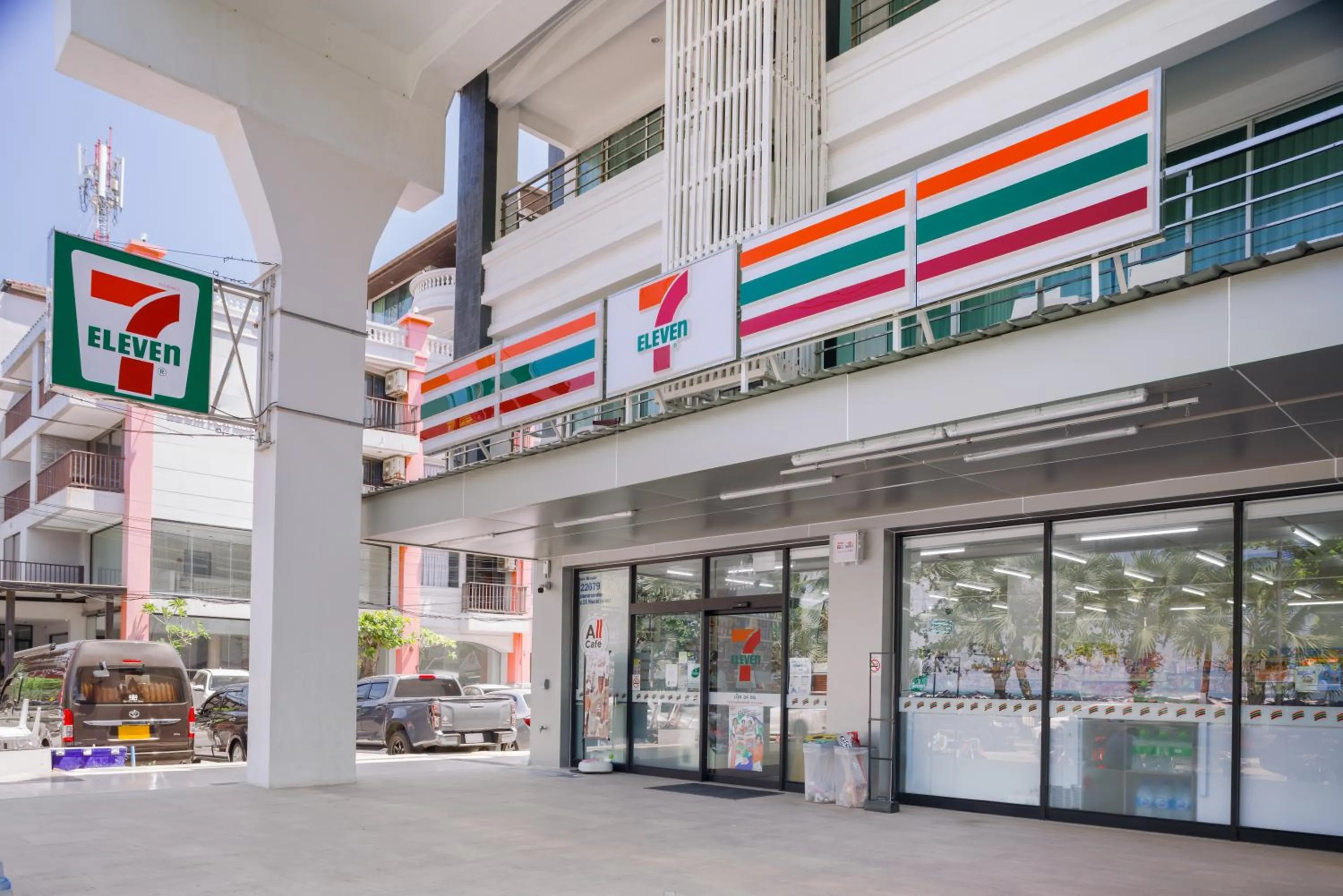 Property building in Jomtien Hisotel