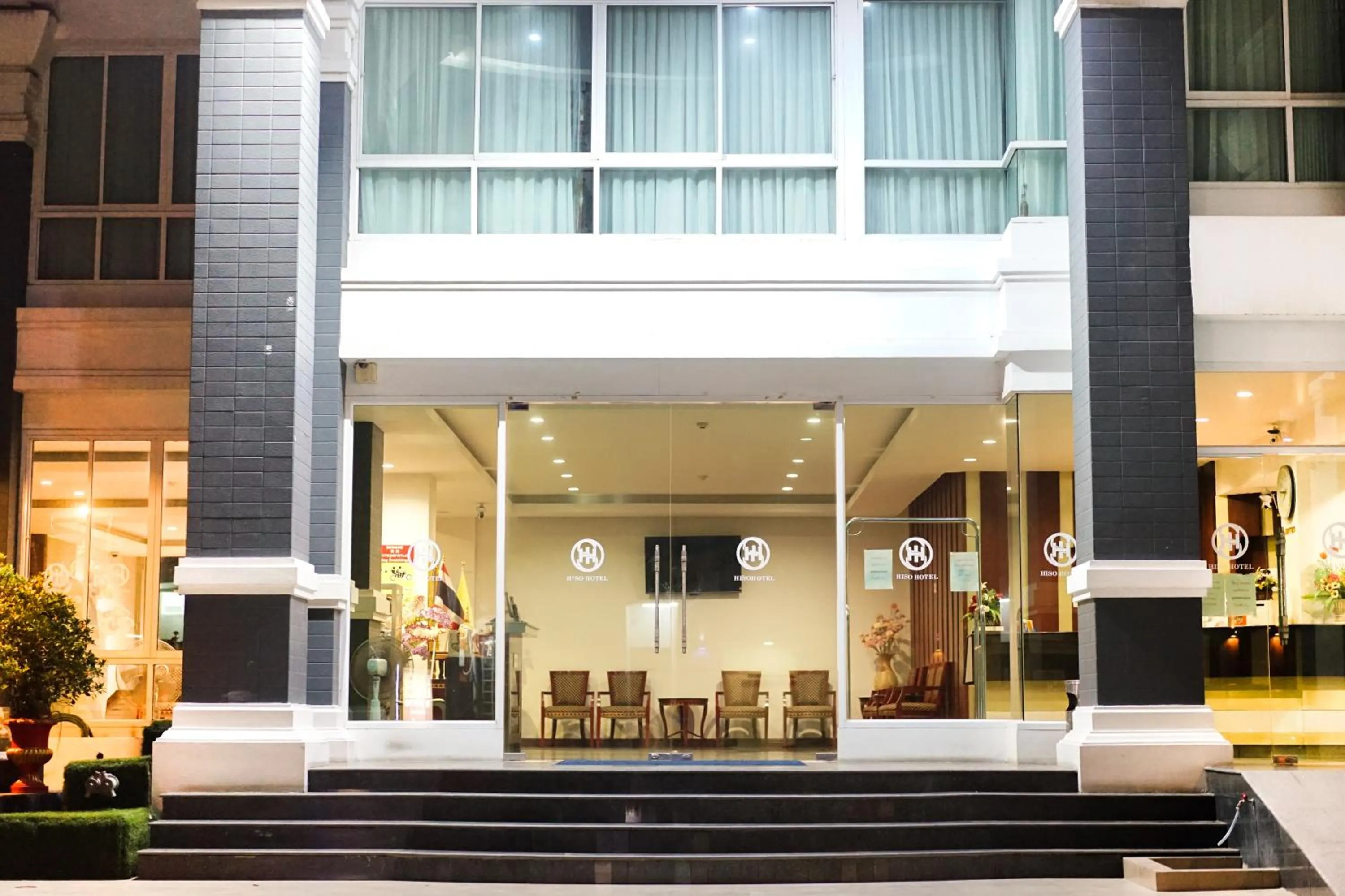 Facade/entrance in Jomtien Hisotel