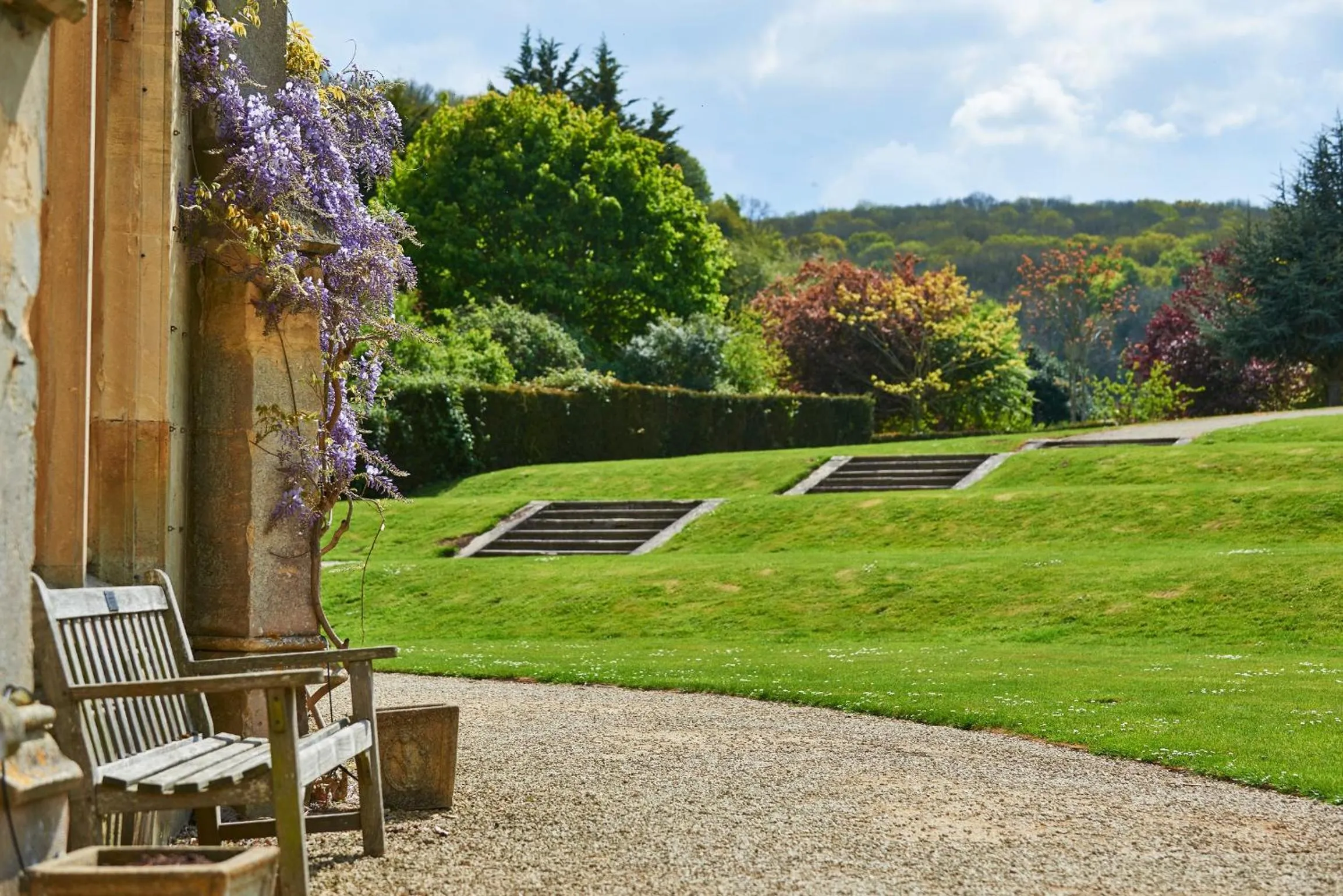 Garden in Dumbleton Hall Hotel