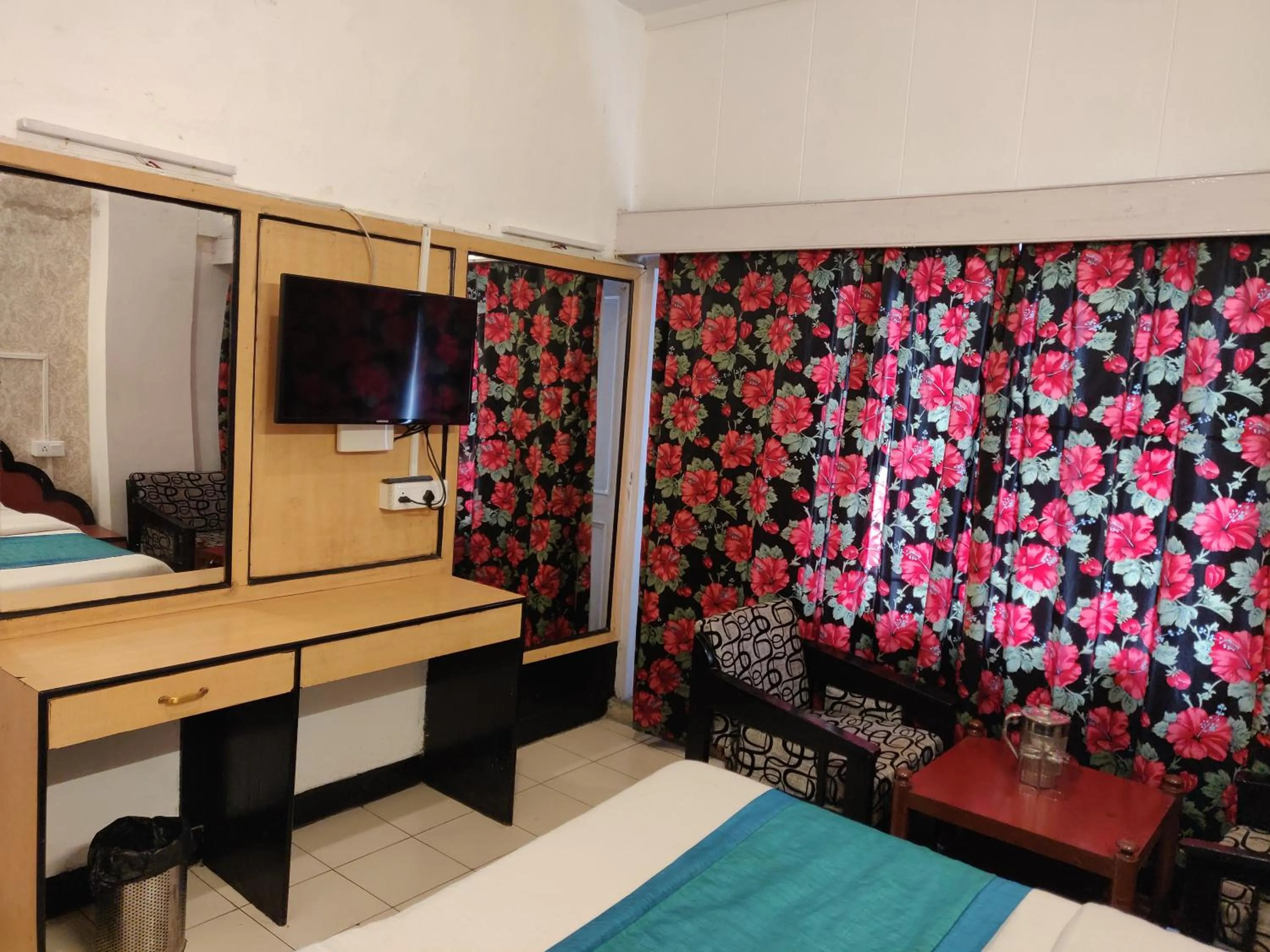 Bed in Hotel Hamers International