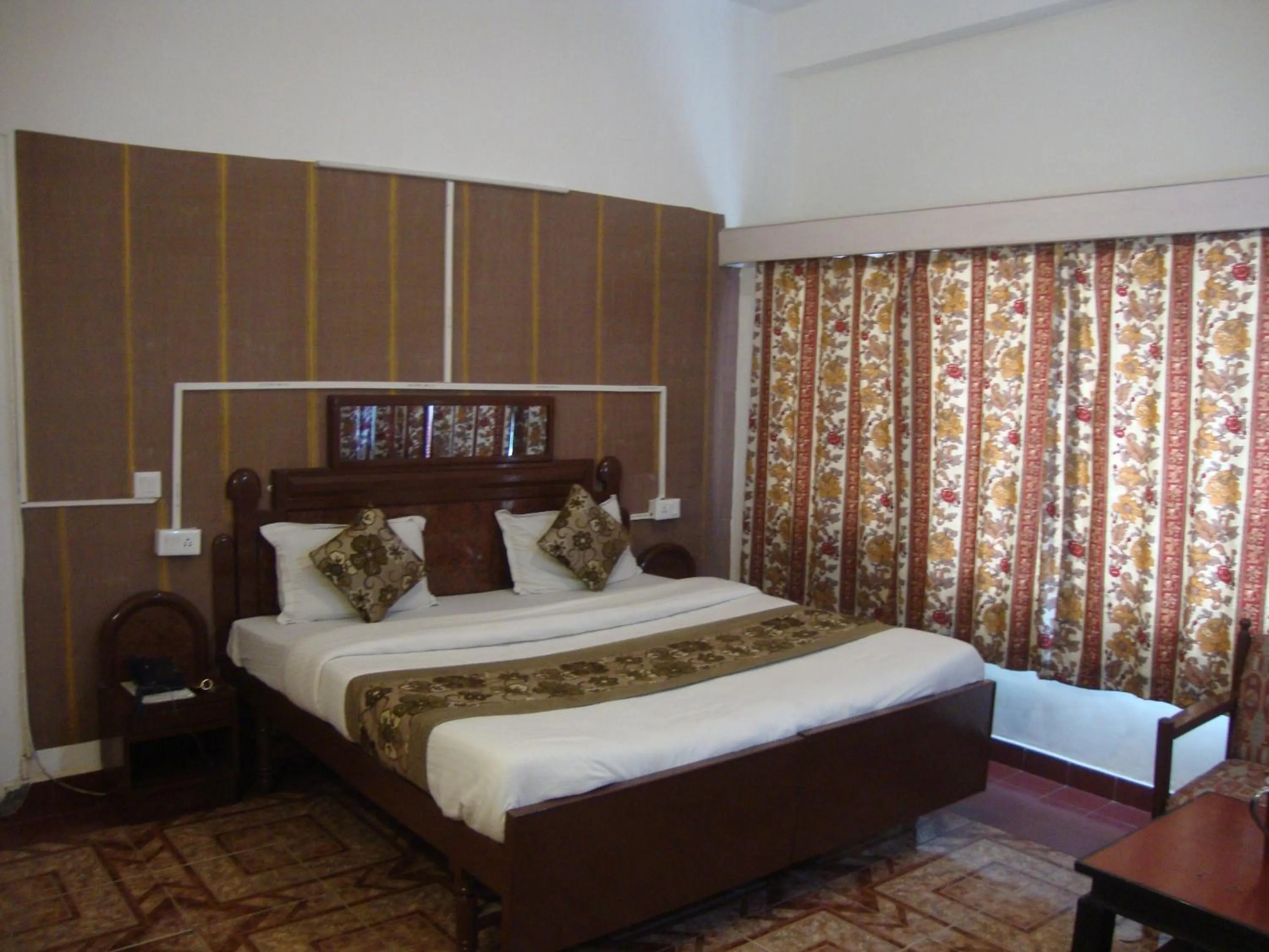 Bedroom, Bed in Hotel Hamers International