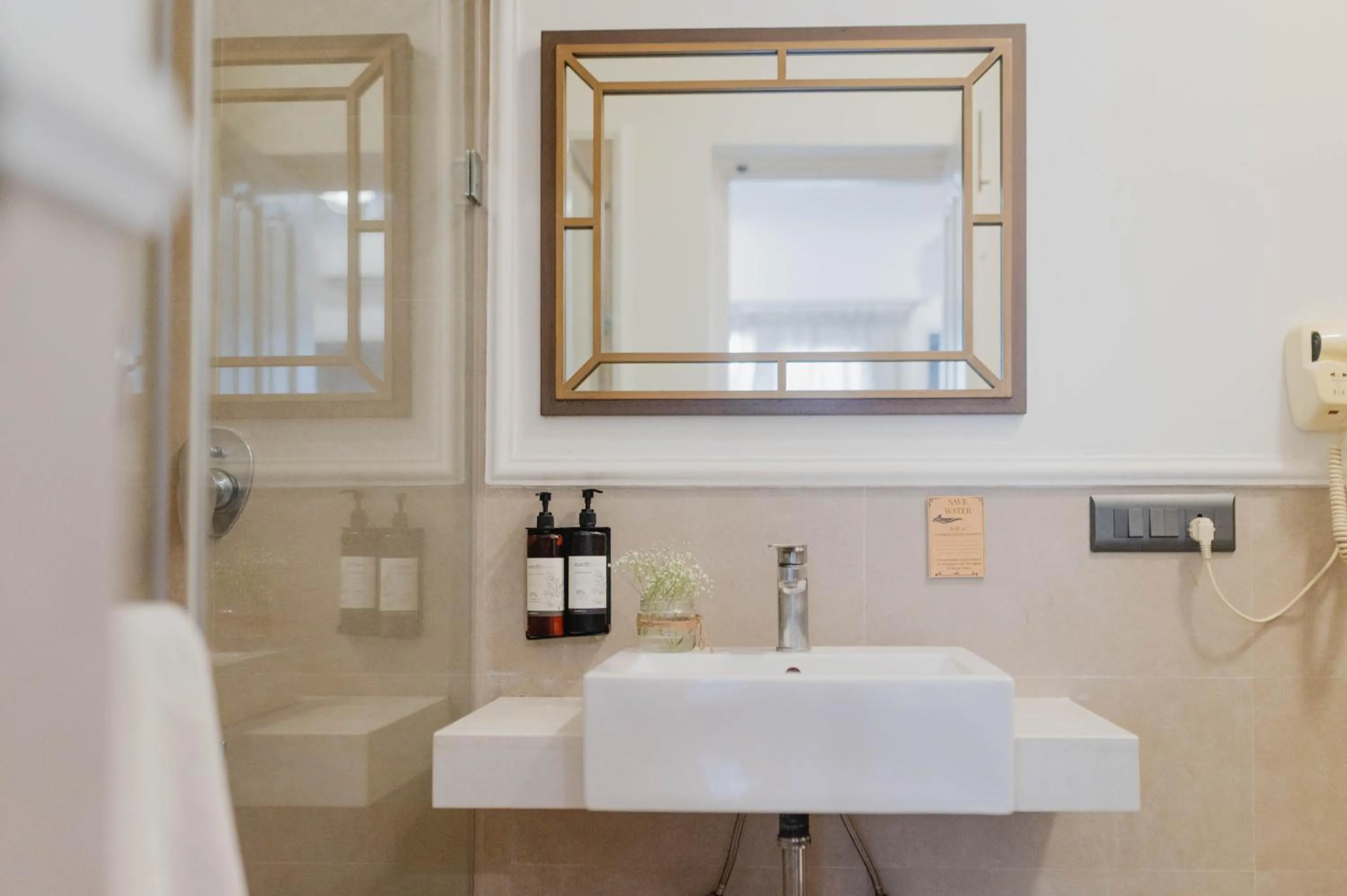 Bathroom in Karma Chalets