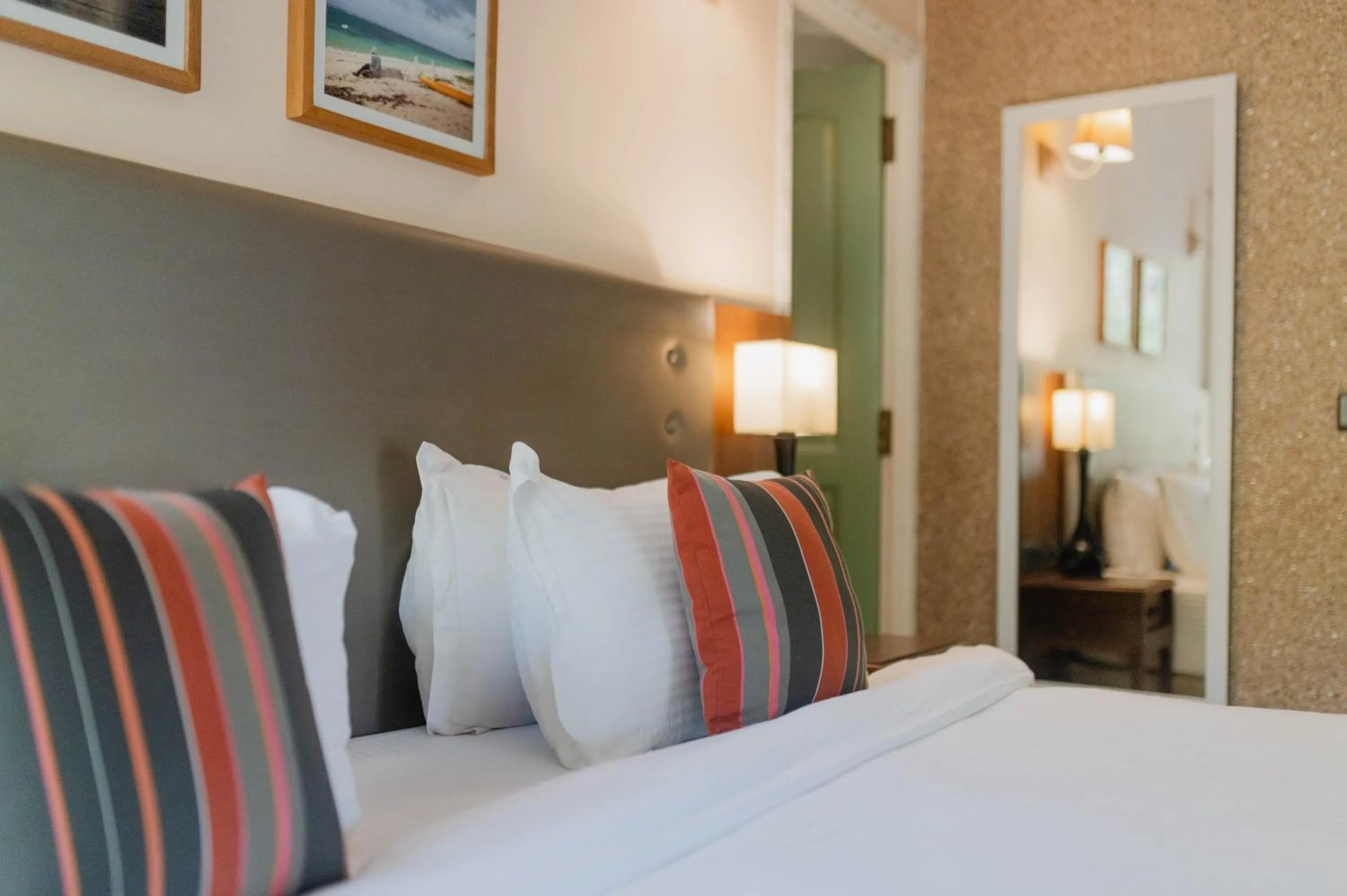 Bed in Karma Chalets