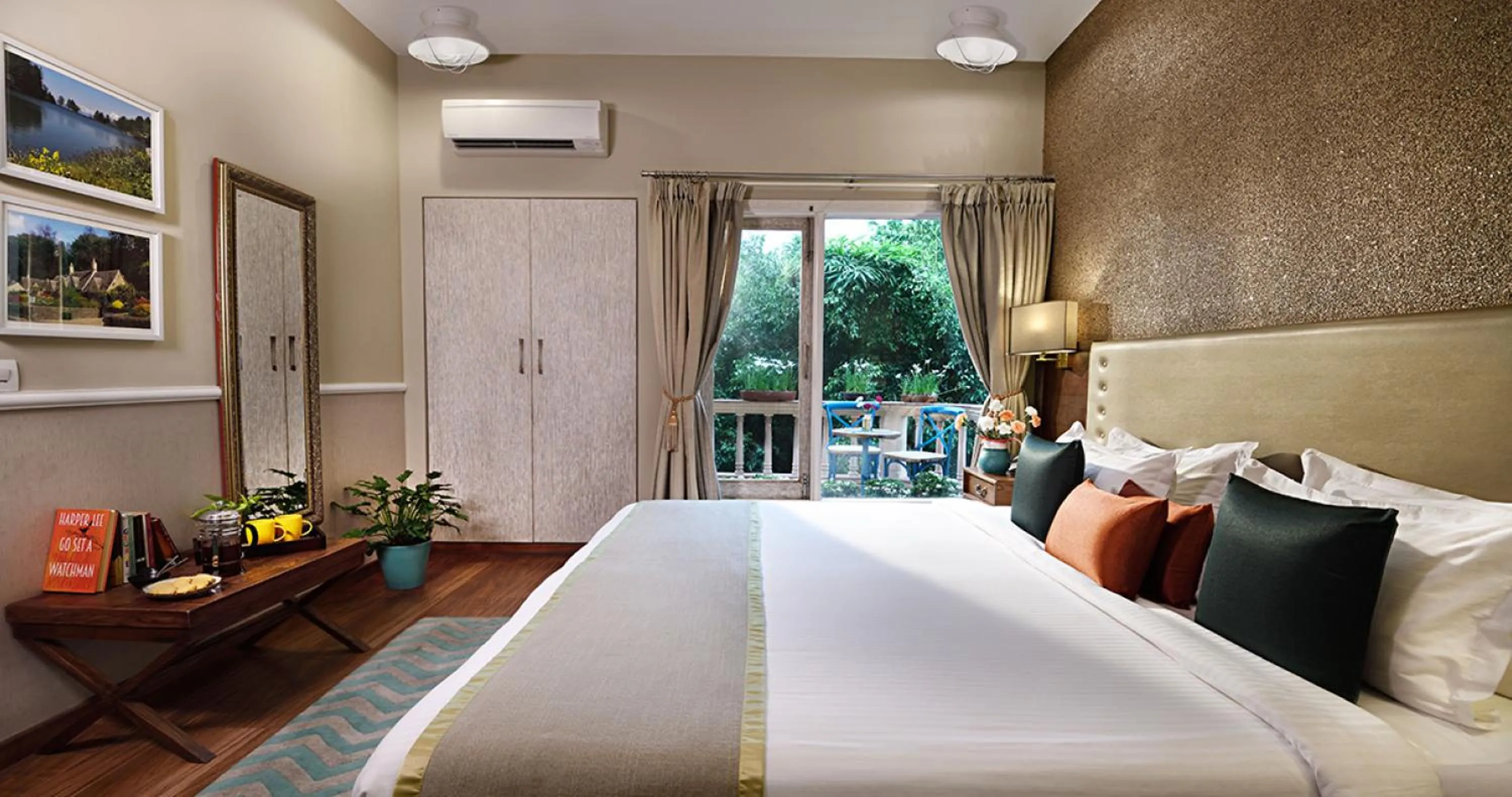 Bedroom, Bed in Karma Chalets