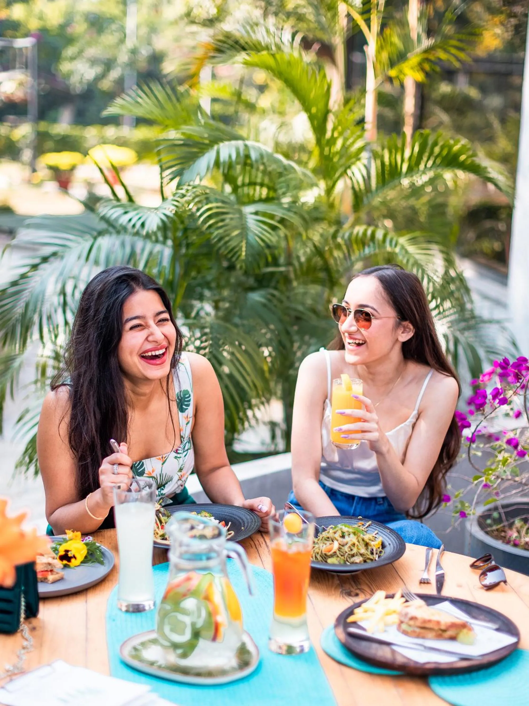 Restaurant/places to eat in Karma Chalets