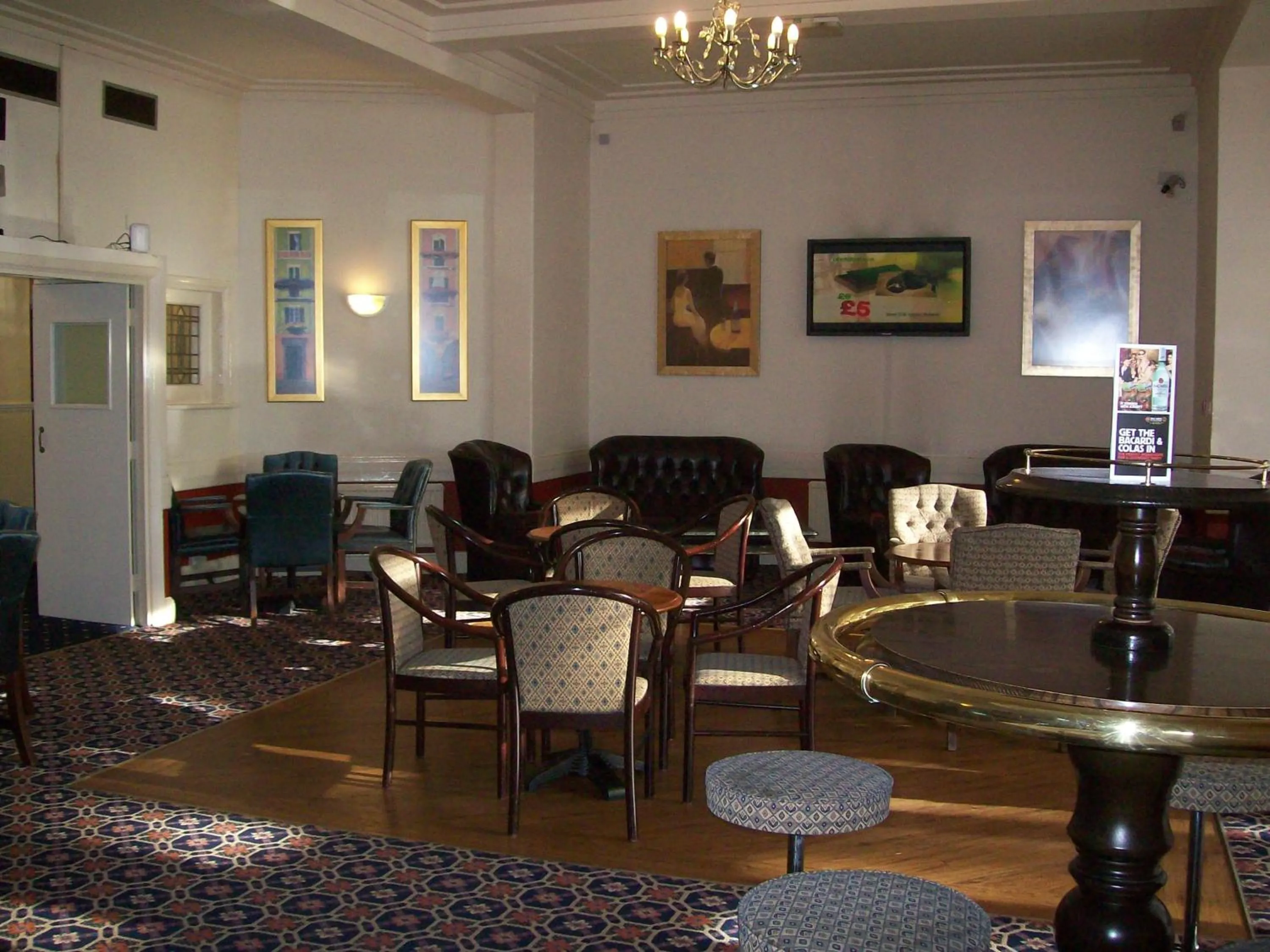 Restaurant/places to eat in Elstead Hotel