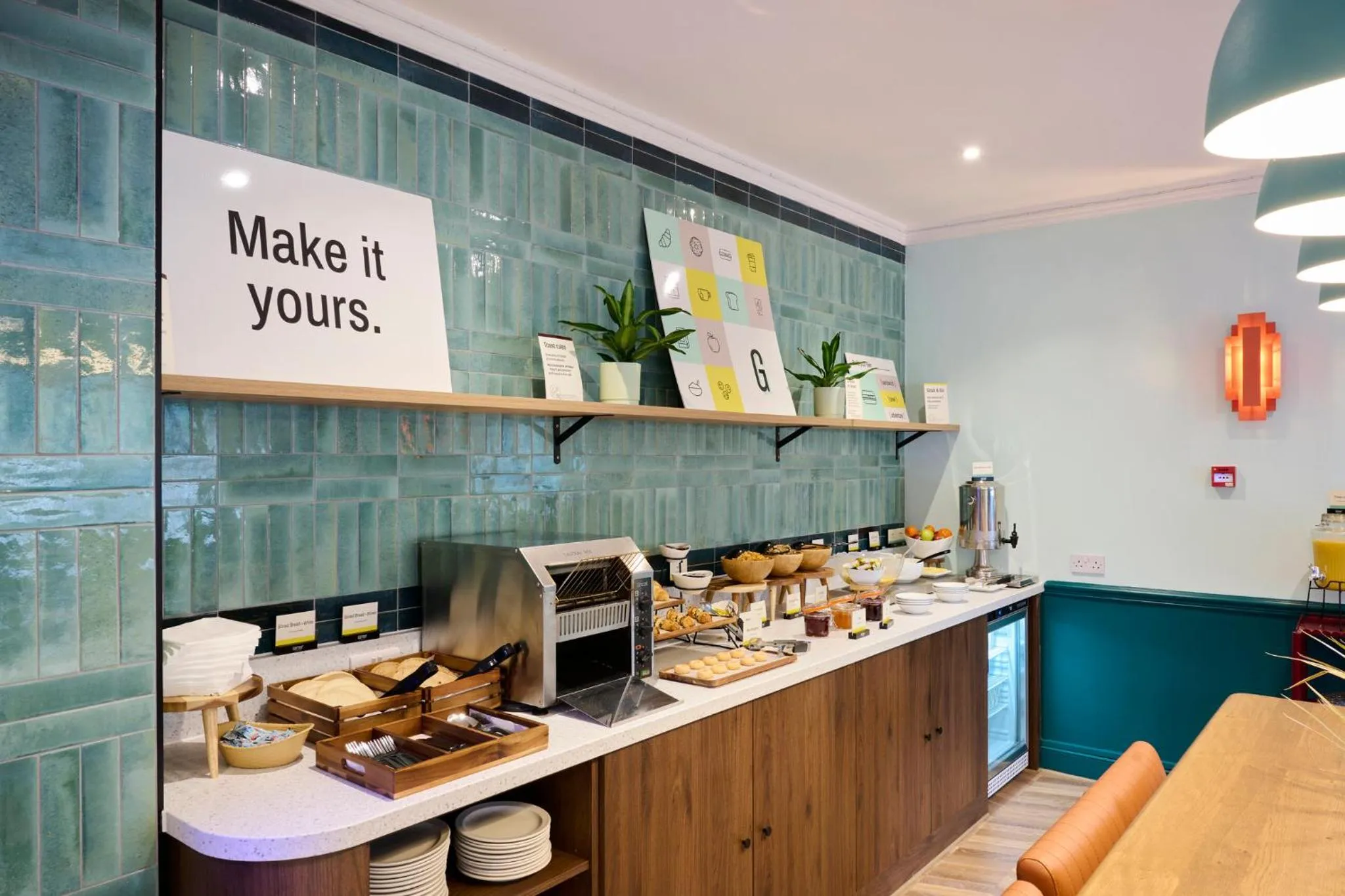 Breakfast in Garner Hotel Birmingham South East by IHG