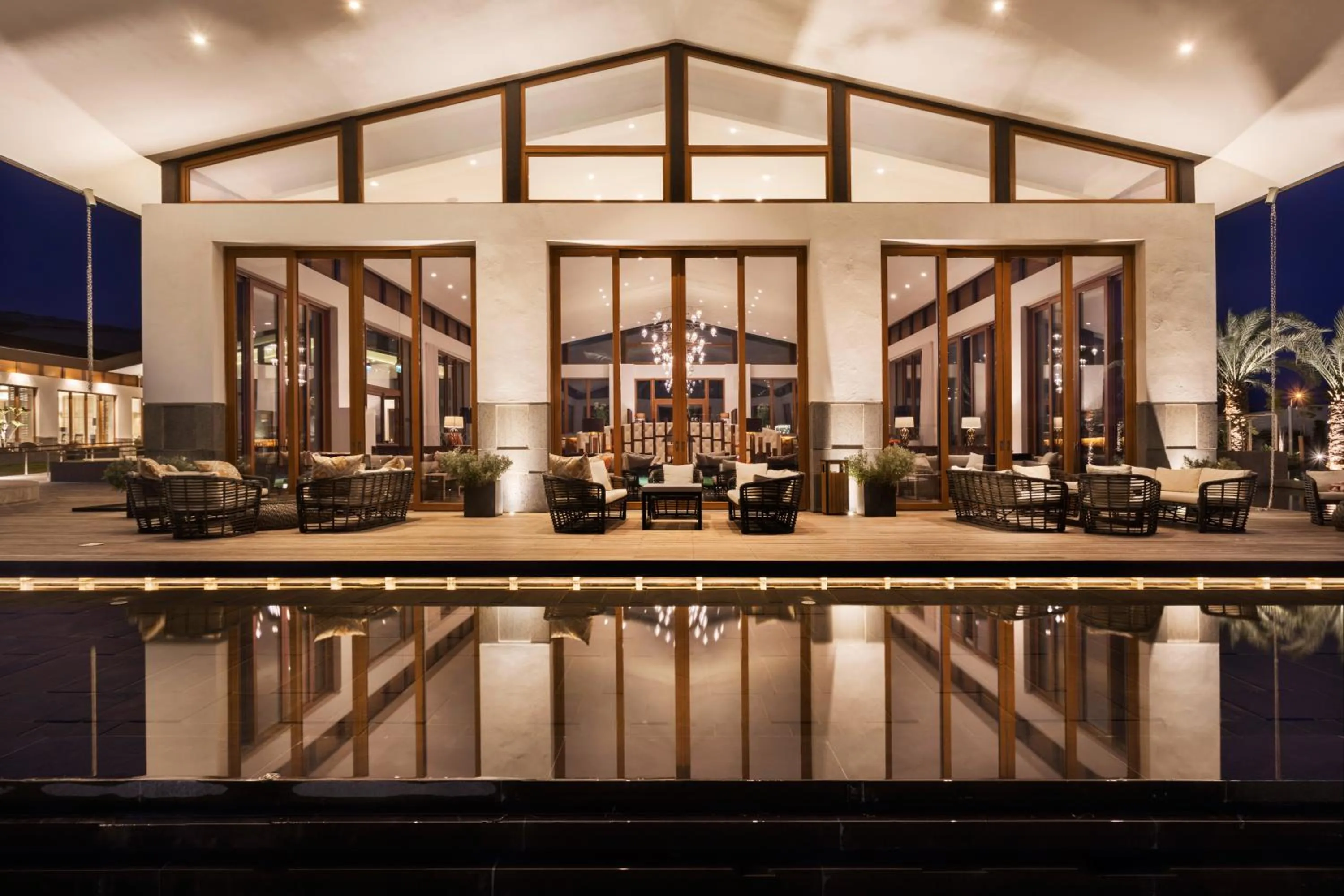 Lounge or bar in The Setai Sea Of Galilee