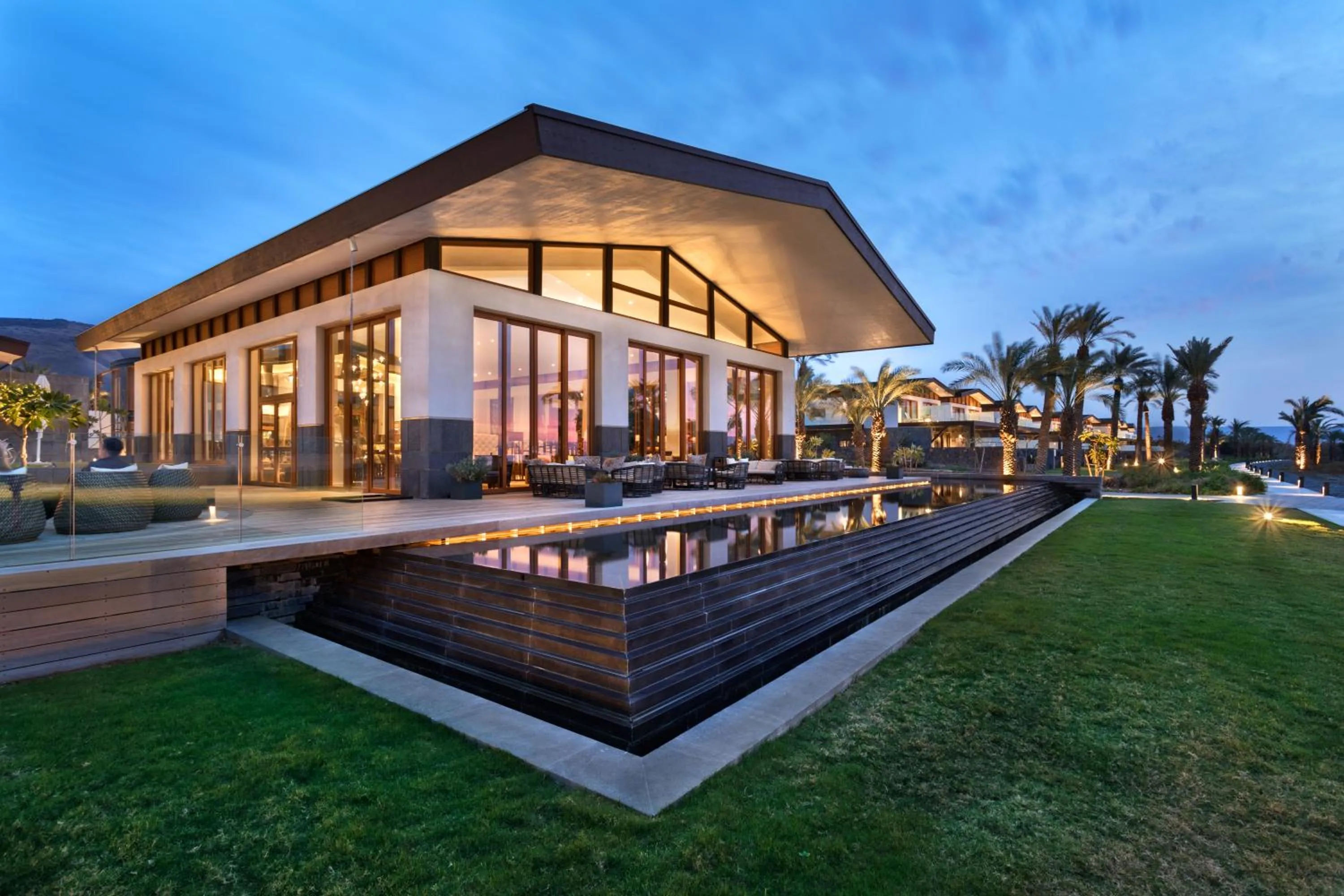 Lounge or bar in The Setai Sea Of Galilee