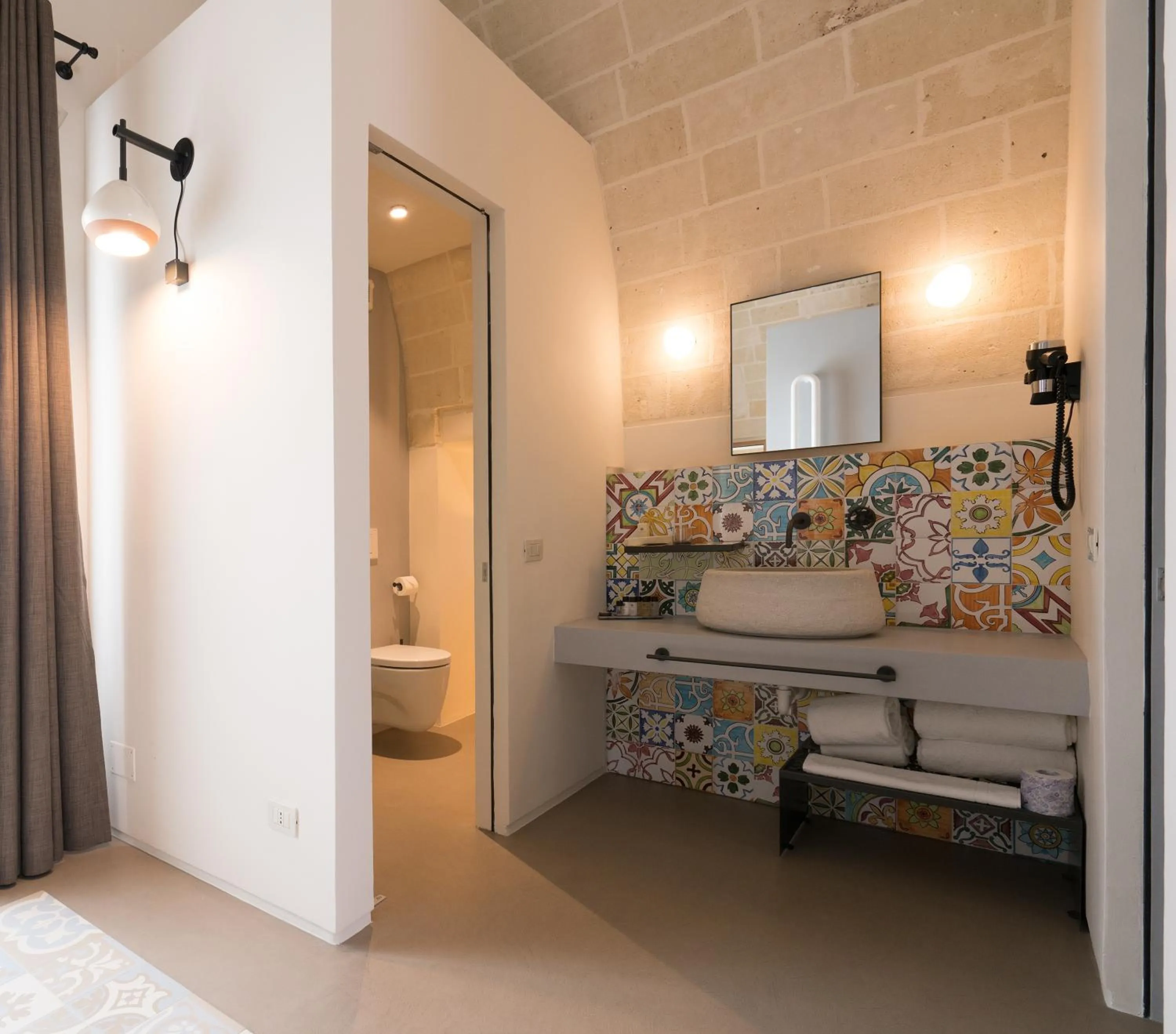 Toilet in Masseria Amastuola Wine Resort