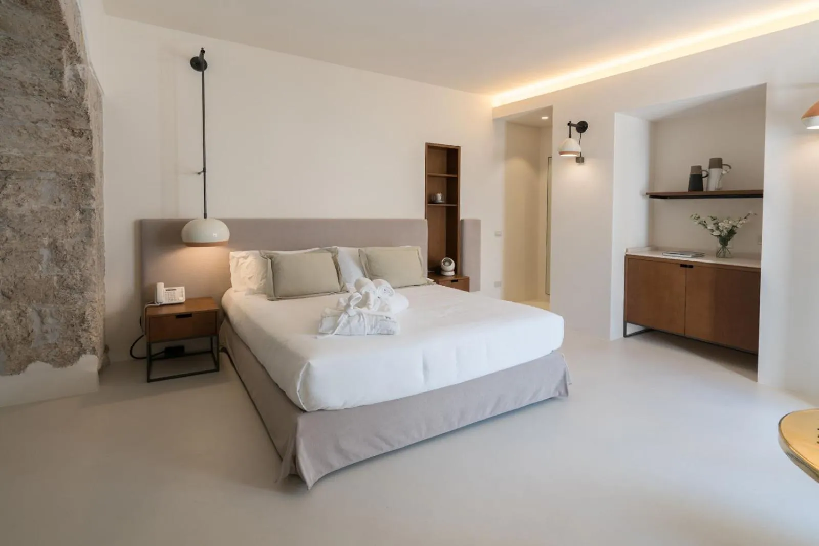 Bed in Masseria Amastuola Wine Resort