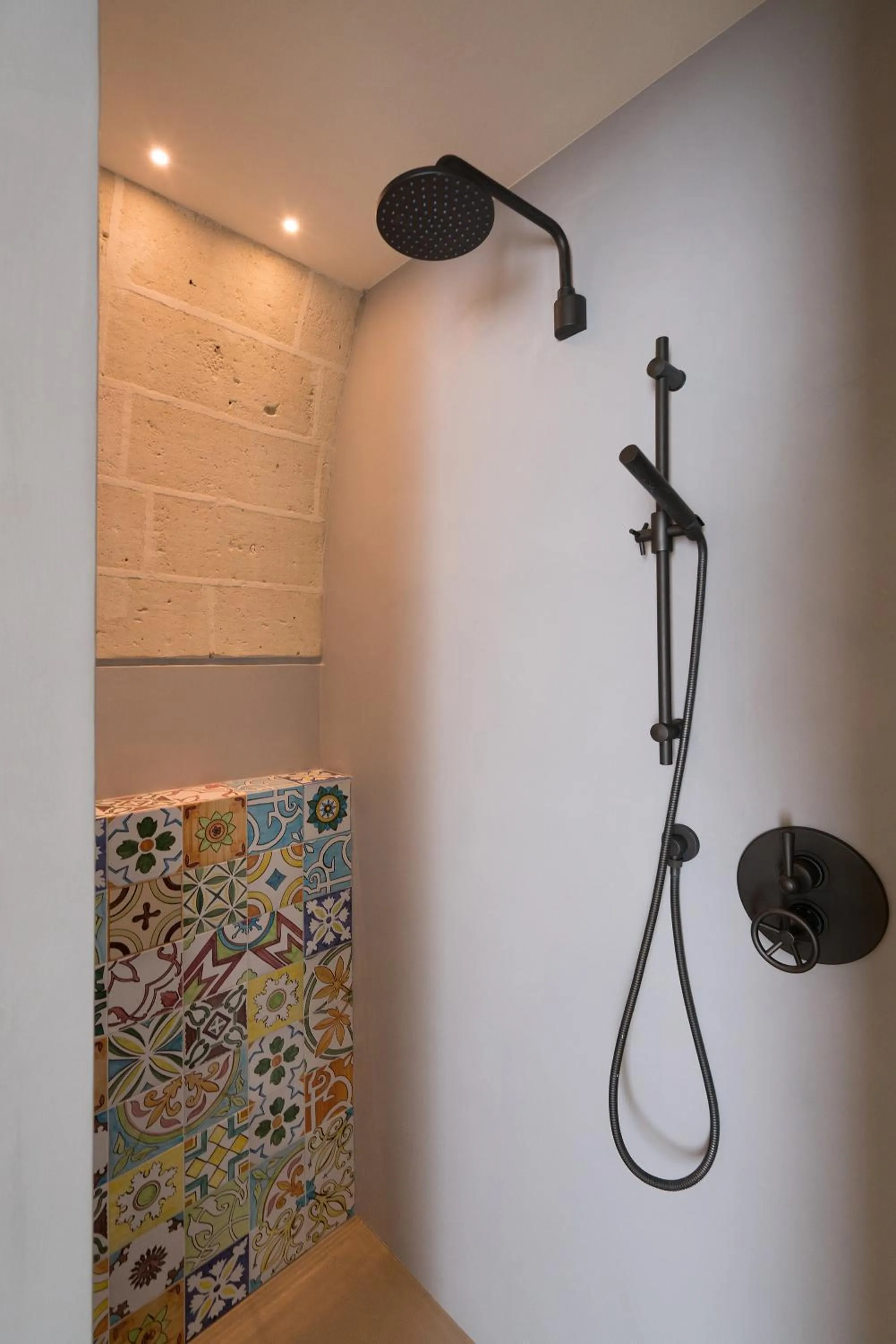 Shower in Masseria Amastuola Wine Resort