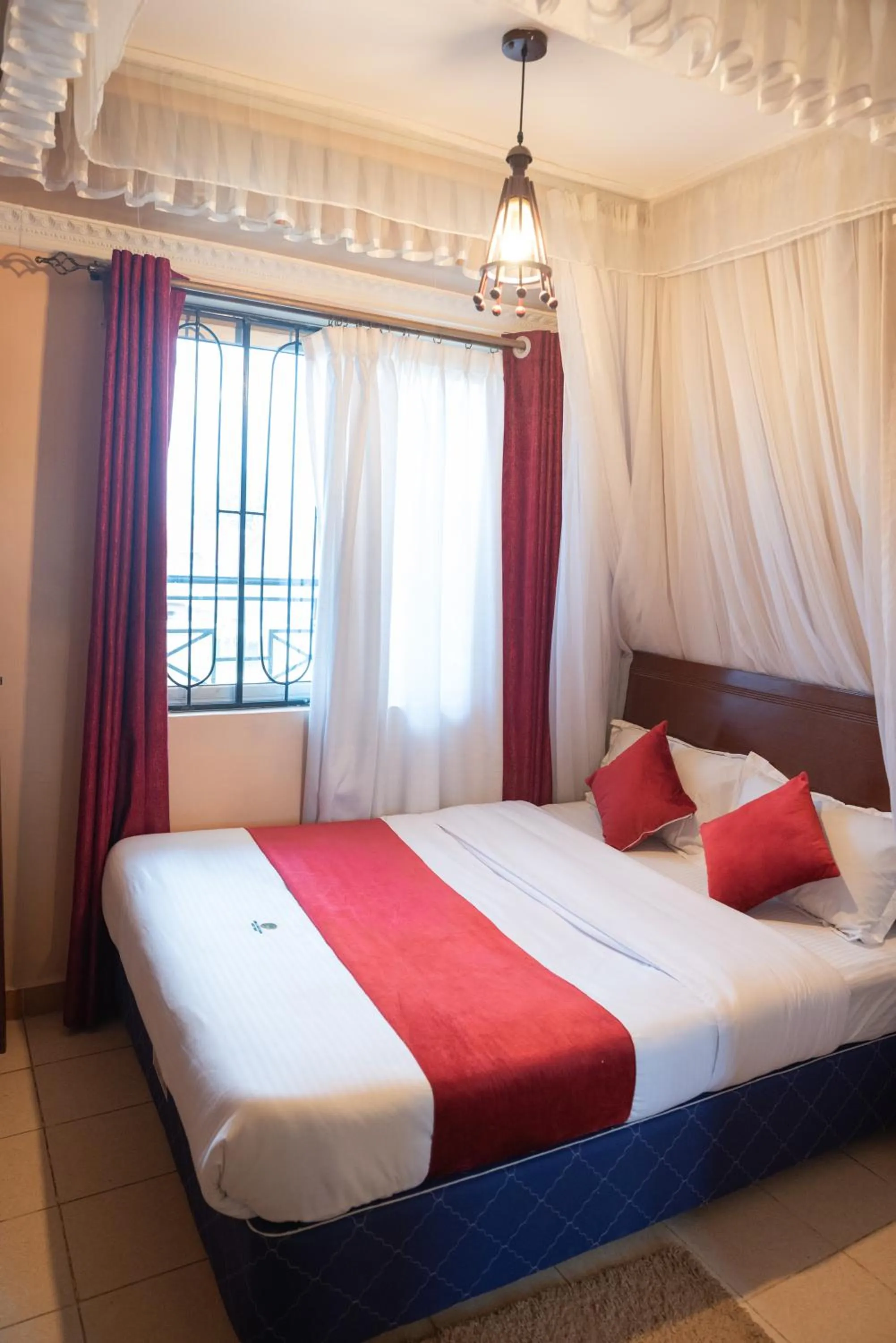 Bed in Javilla Eagles Safari Guest house