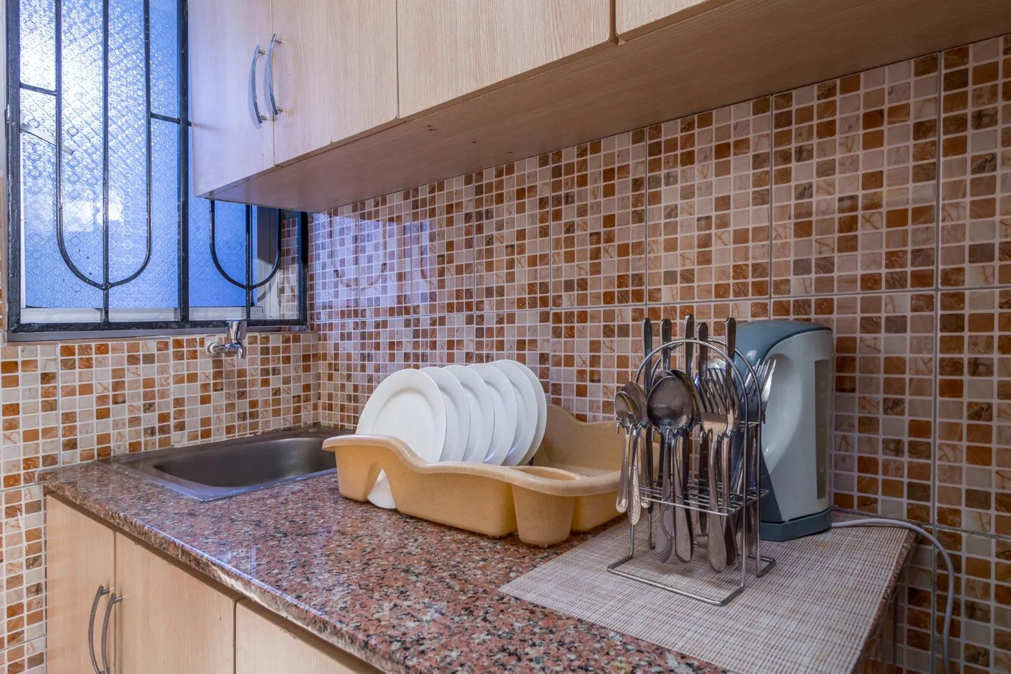 Kitchen or kitchenette in Javilla Eagles Safari Guest house