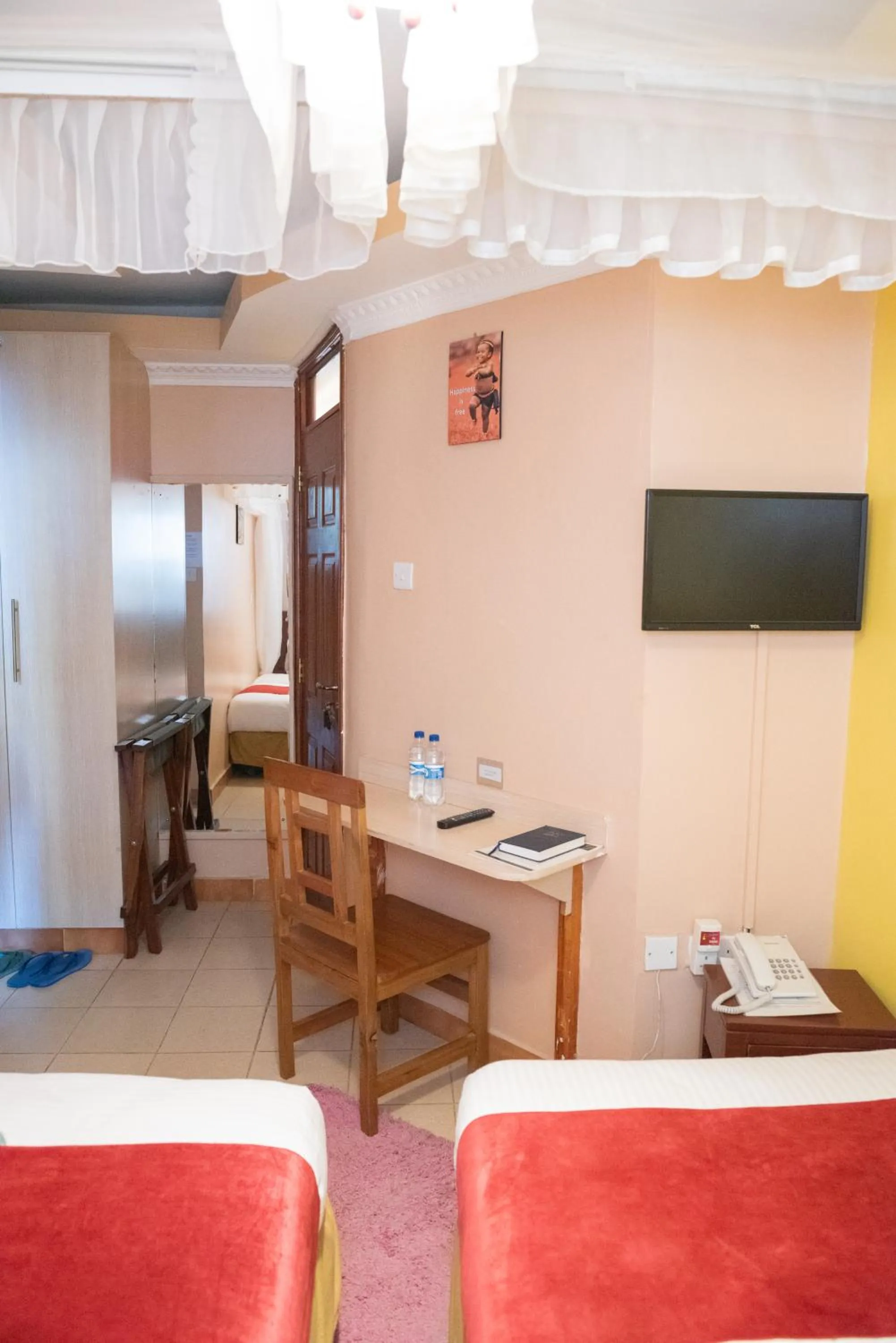 Bed in Javilla Eagles Safari Guest house