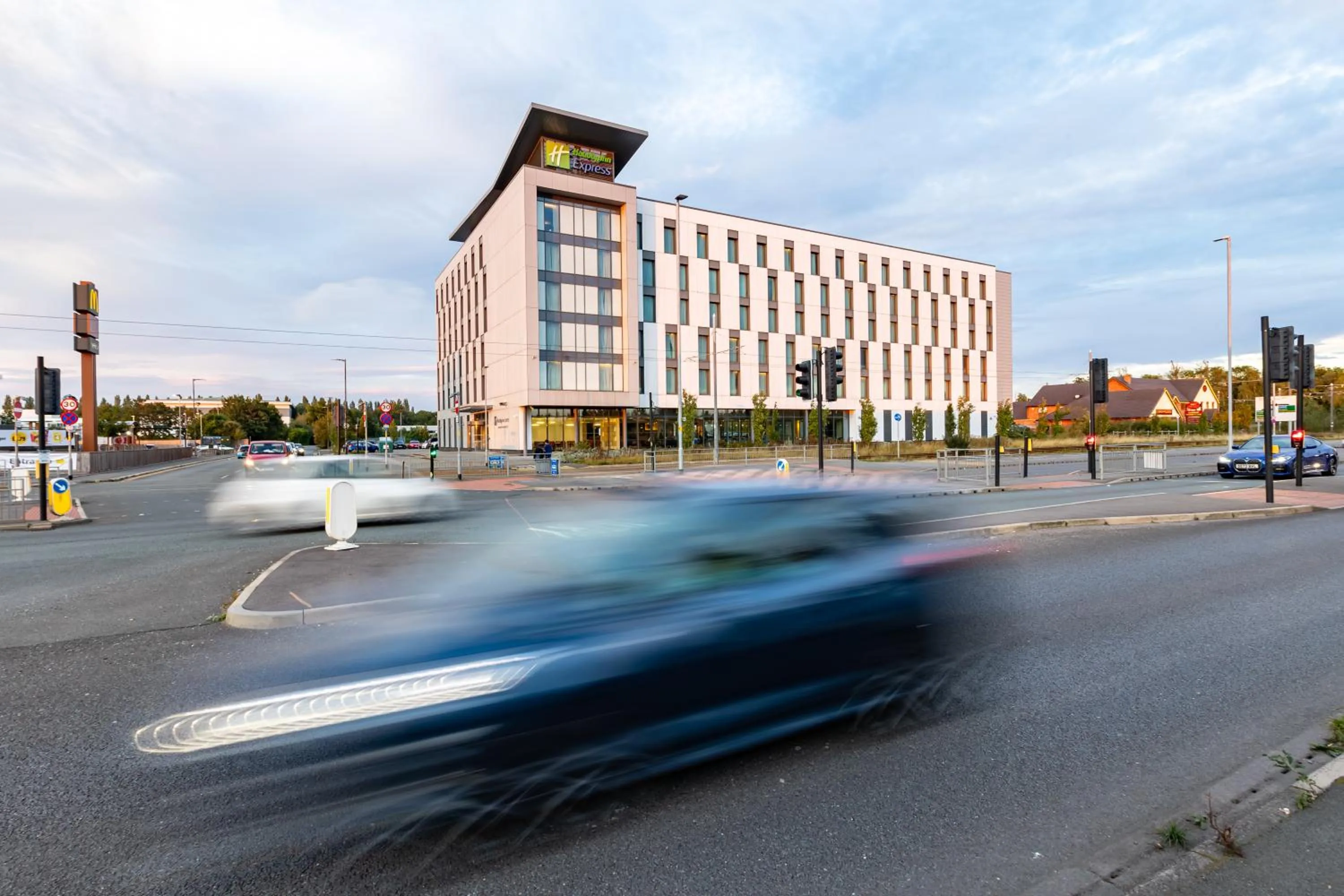 Property building in Holiday Inn Express - Manchester - TRAFFORDCITY by IHG
