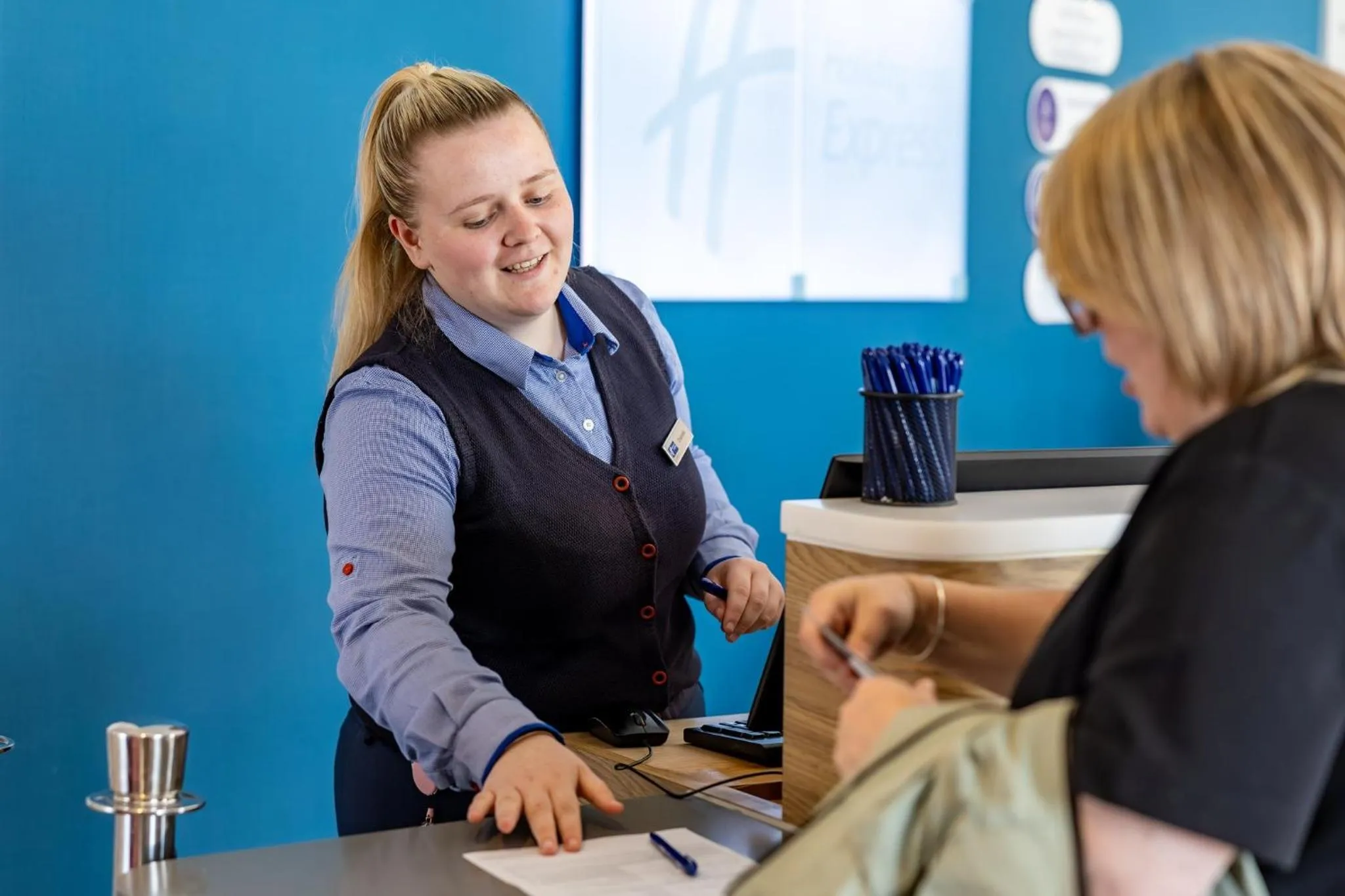 Property building in Holiday Inn Express - Manchester - TRAFFORDCITY by IHG