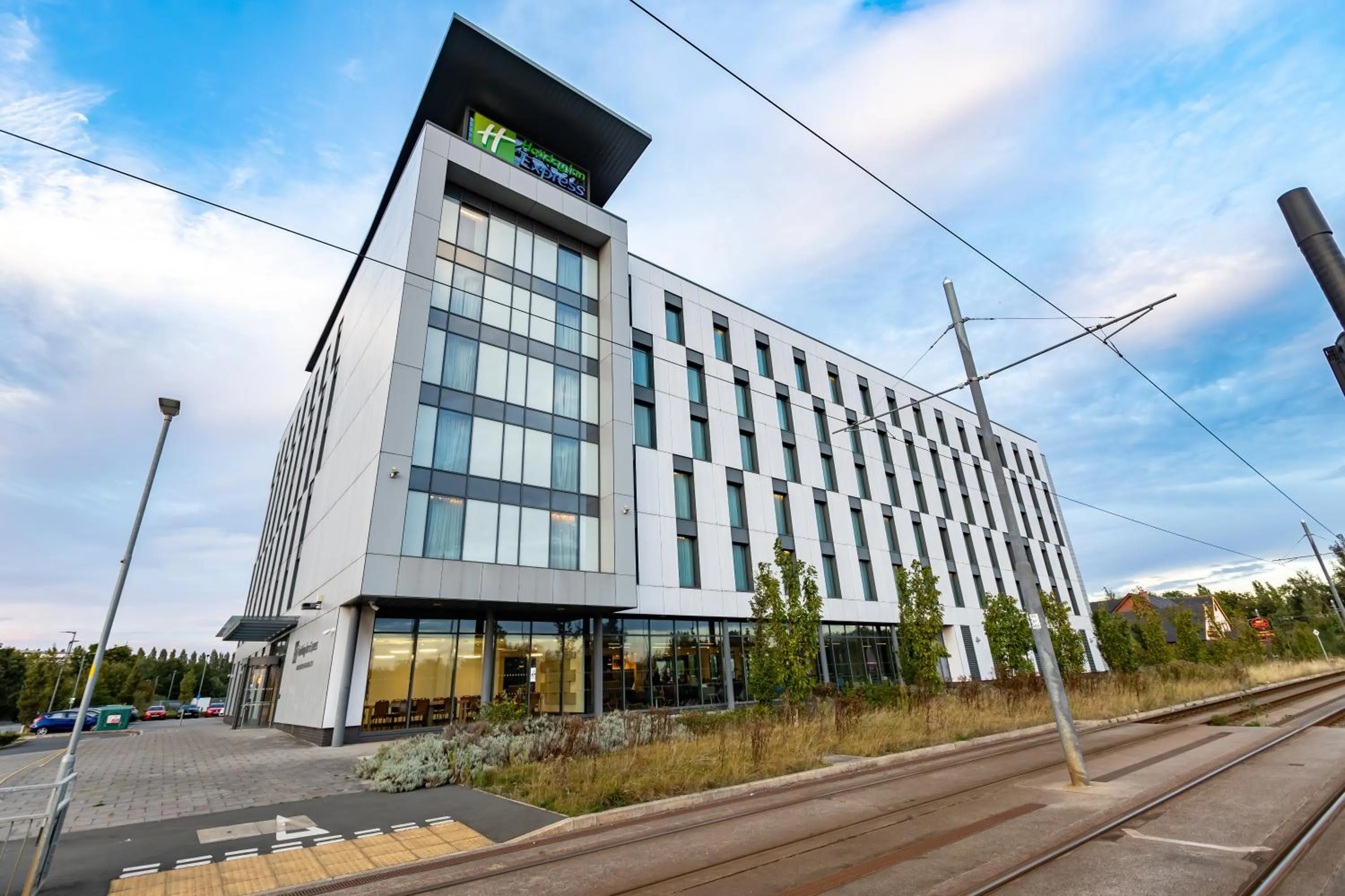 Property building in Holiday Inn Express - Manchester - TRAFFORDCITY by IHG