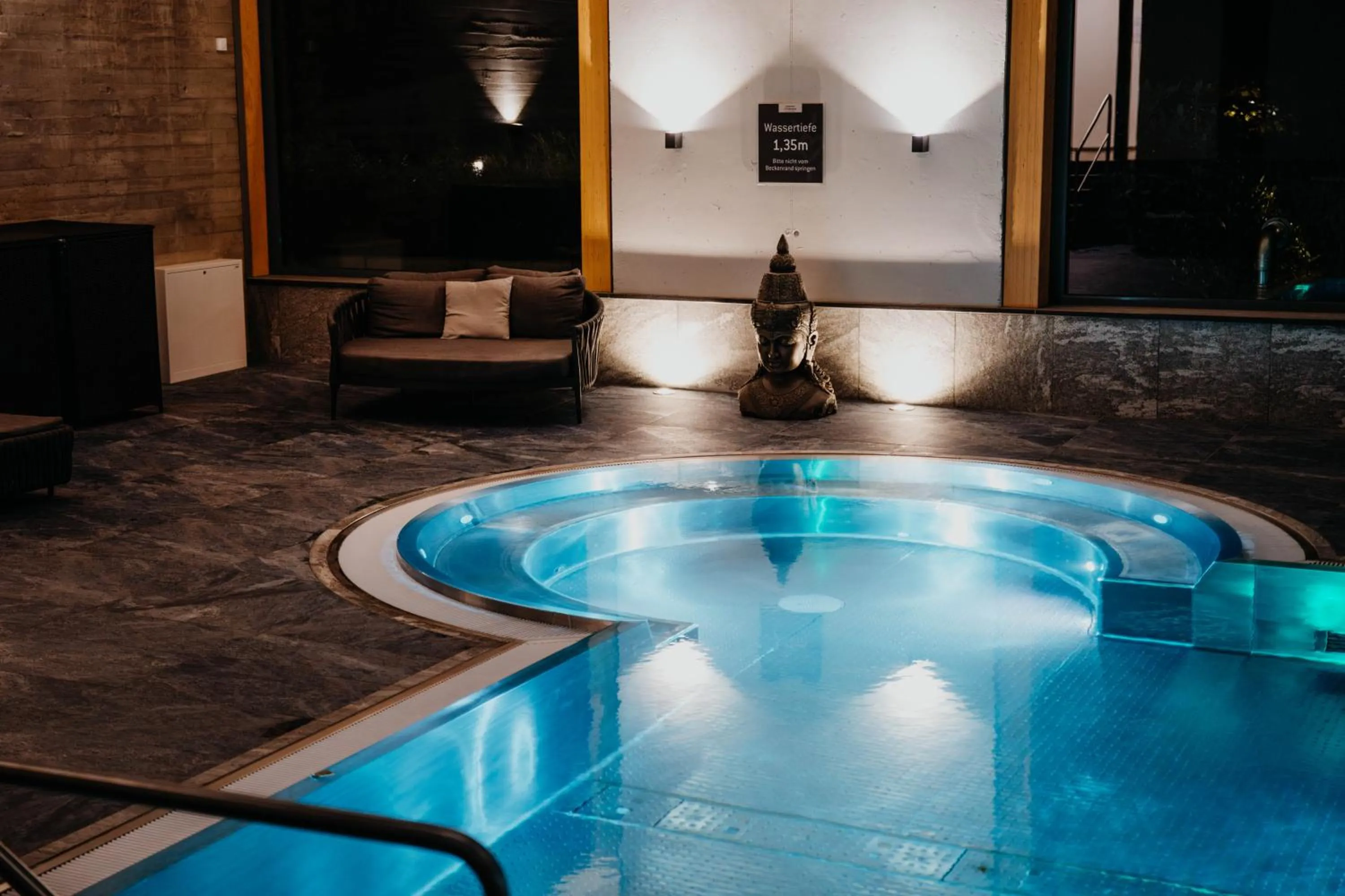 Swimming pool in Sonnenresort Ettershaus