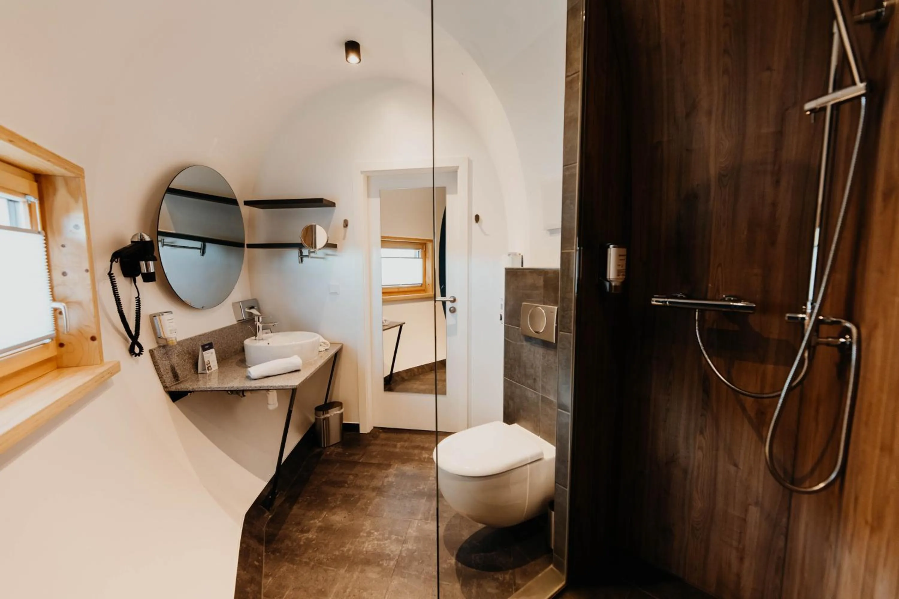 Bathroom, Bed in Sonnenresort Ettershaus