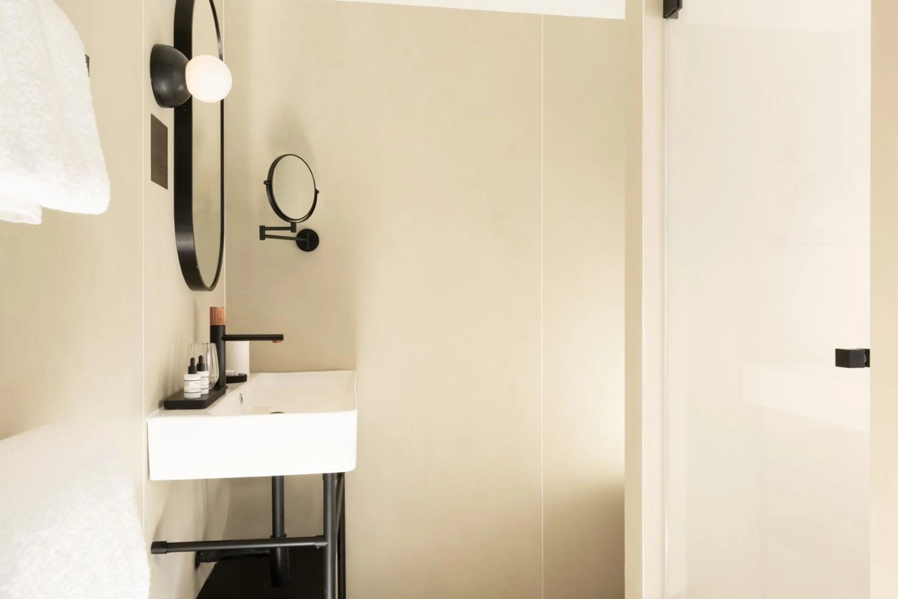 Bathroom in Hotel Le Richemont