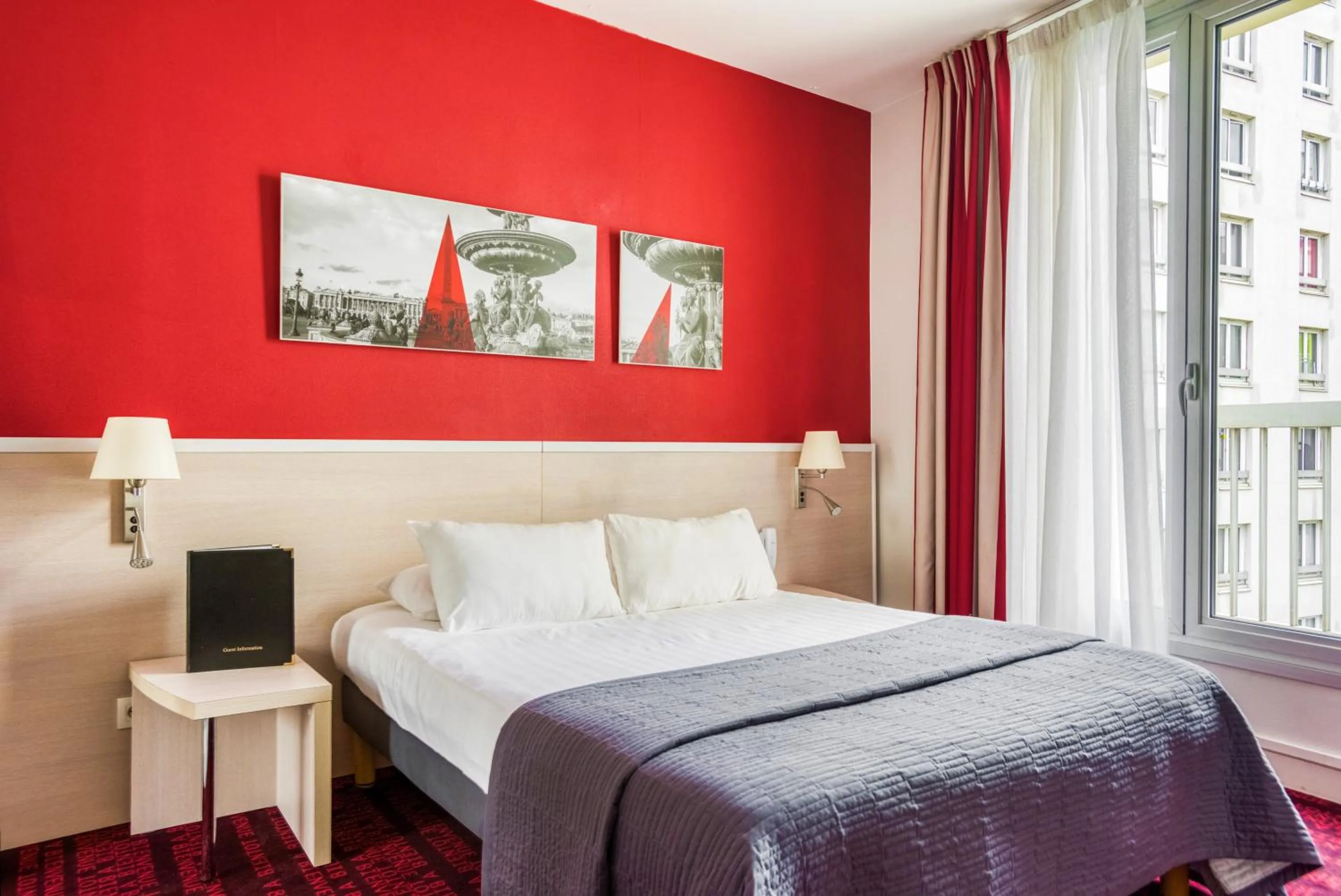 Bedroom, Bed in Hotel Le Richemont