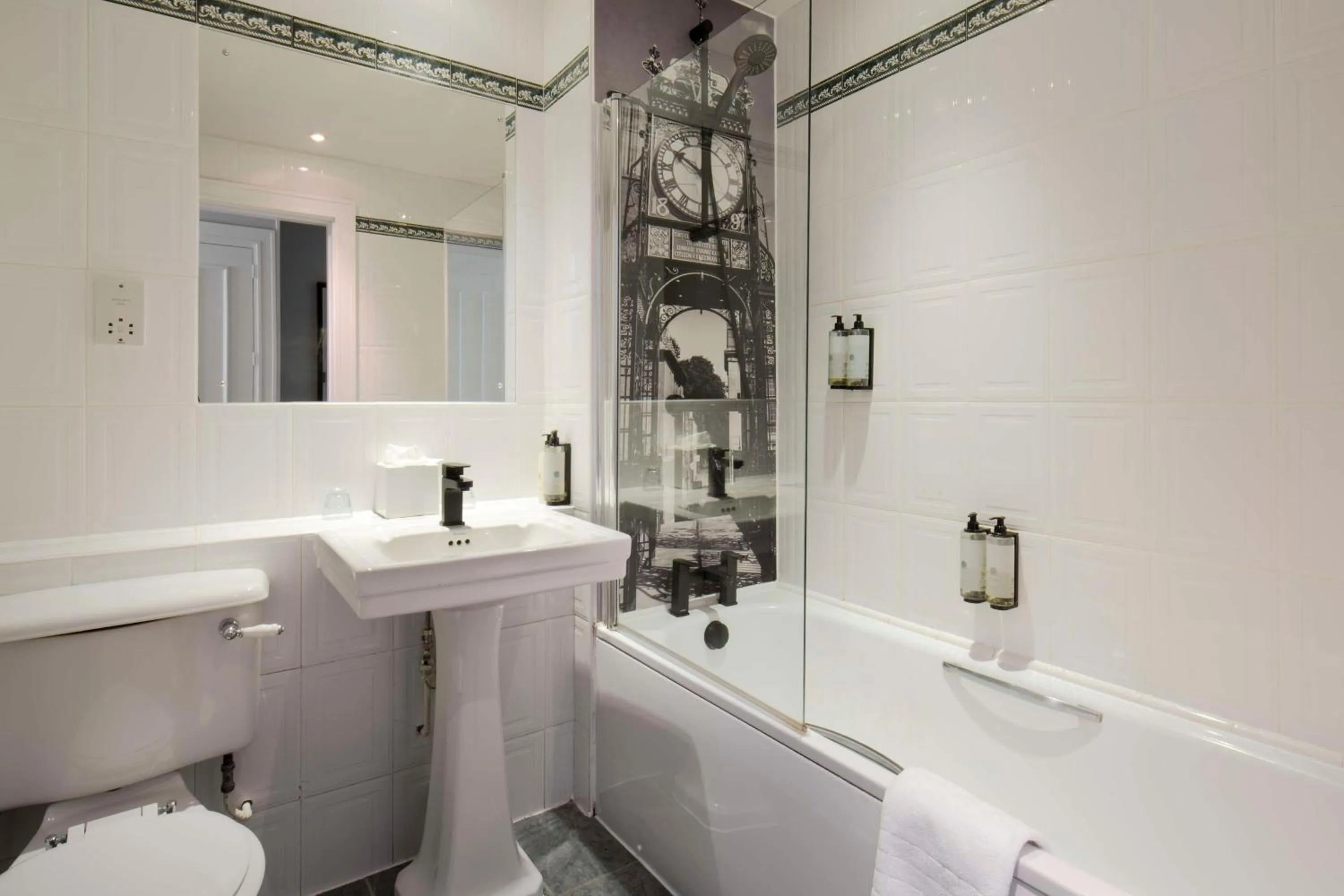 Bathroom in The Queen at Chester Hotel, BW Premier Collection