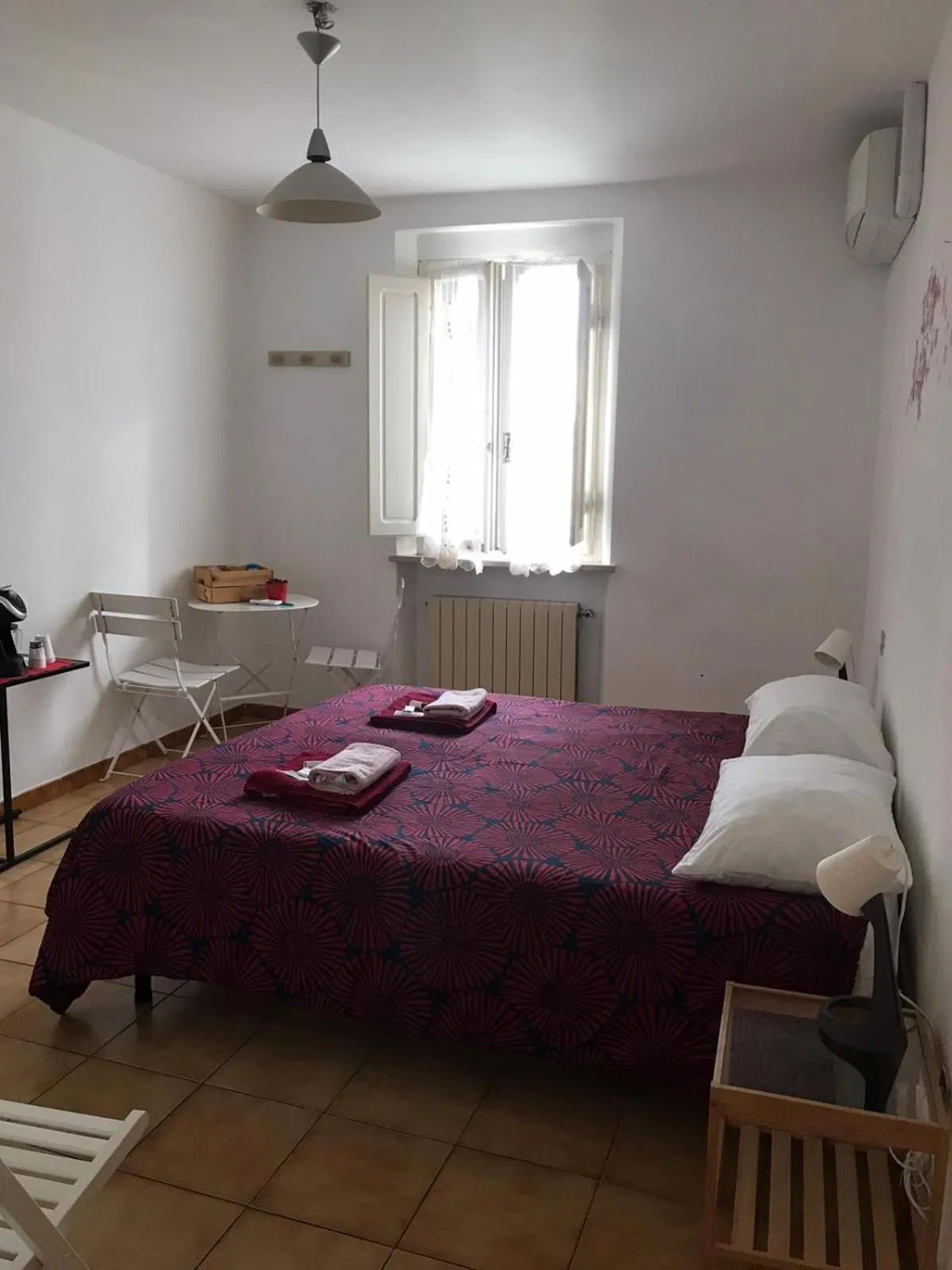 Photo of the whole room, Bed in A Casa di Lucia