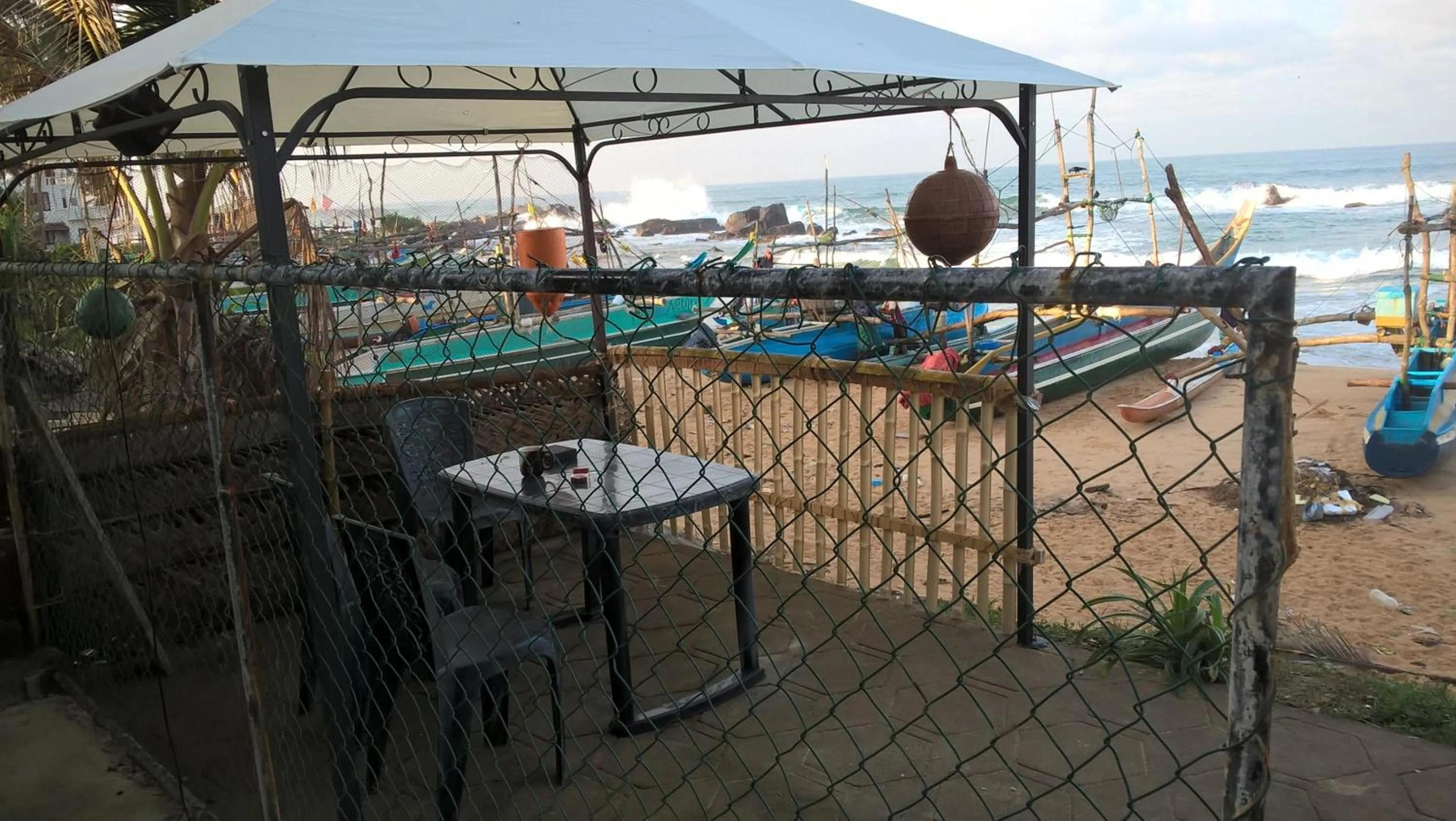 Restaurant/places to eat in Villa crocodile beach