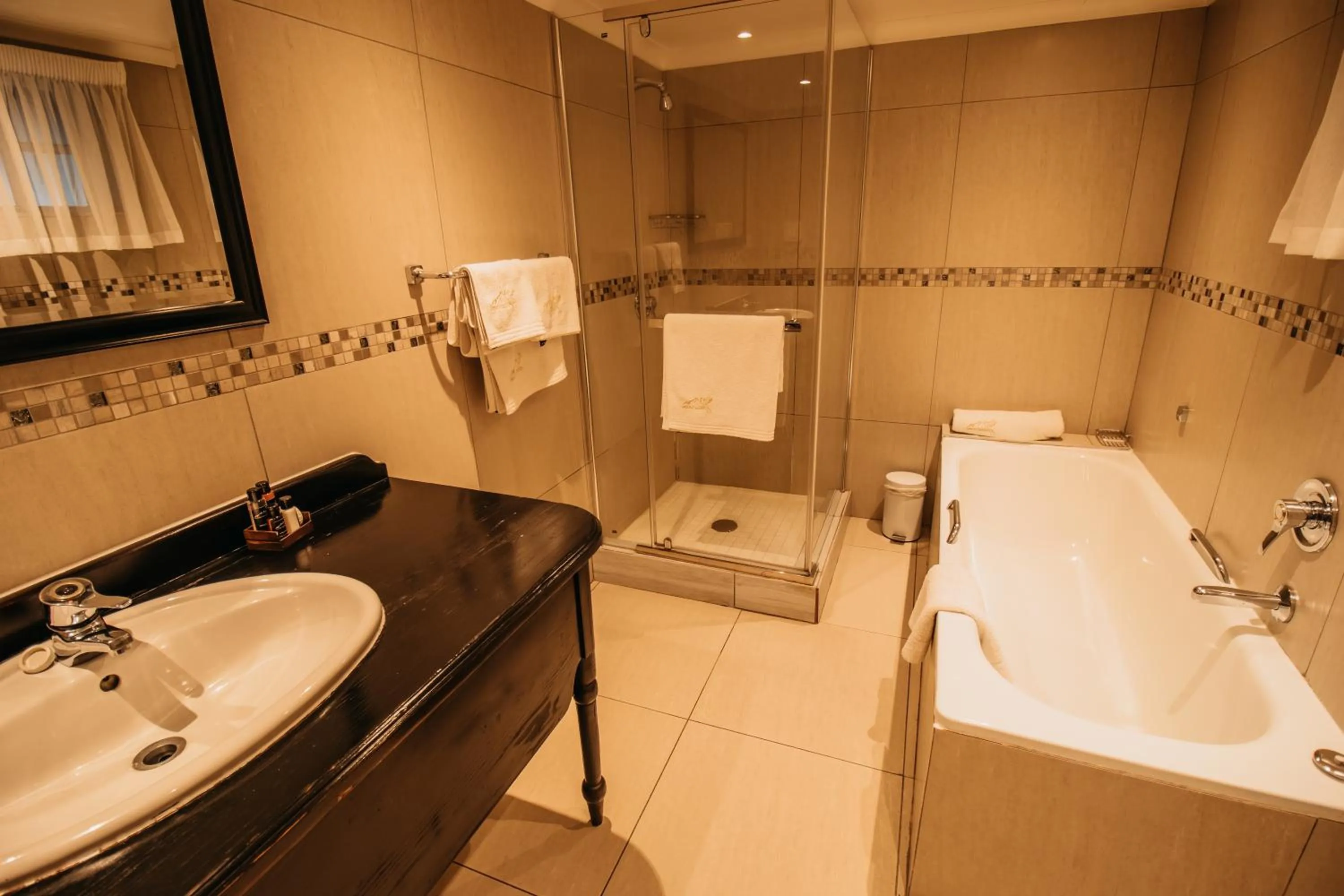 Shower in Mount Sheba Rainforest Hotel - Mountain Spring Water