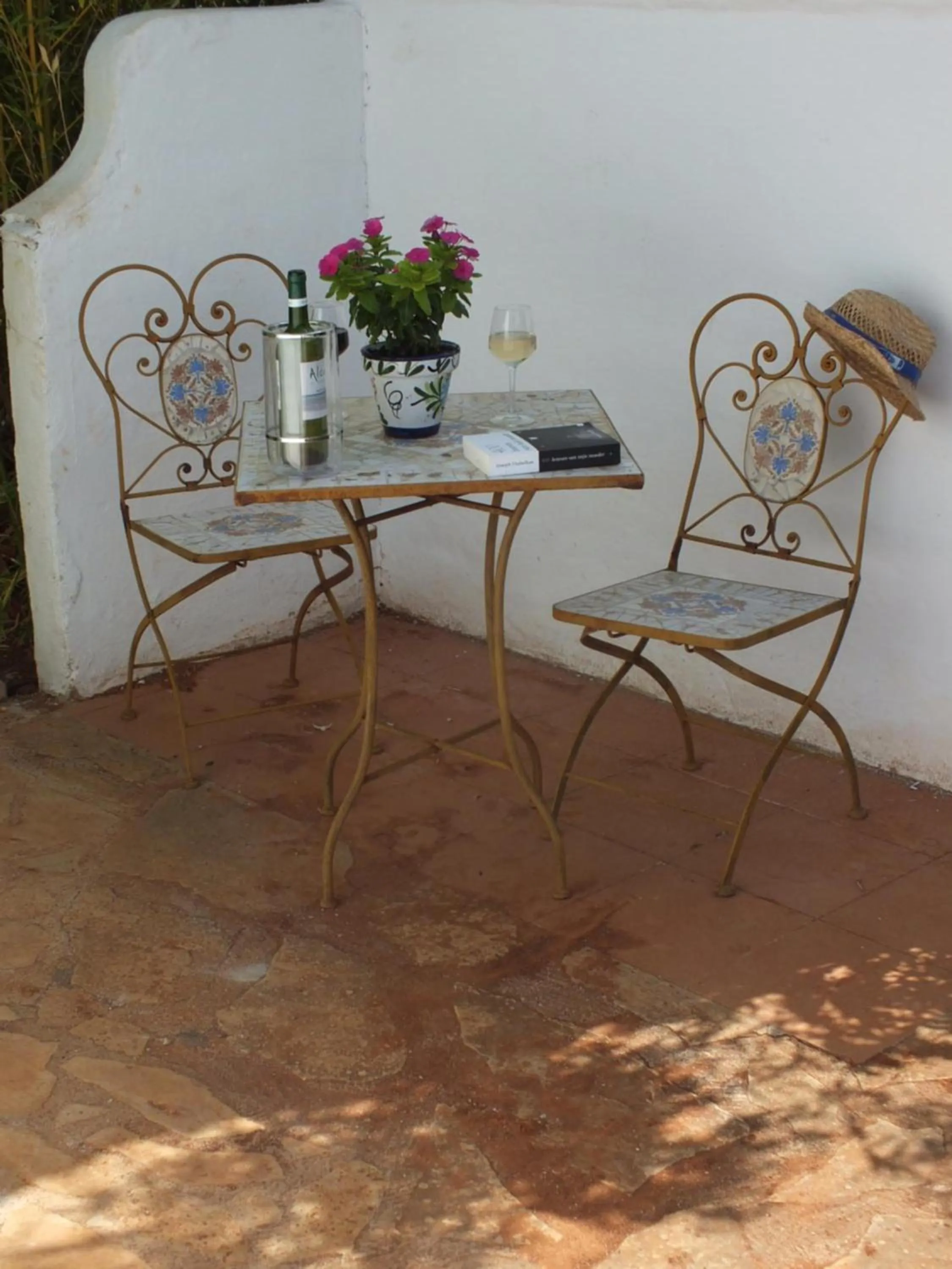 Garden in Buena Idea - Adults Only