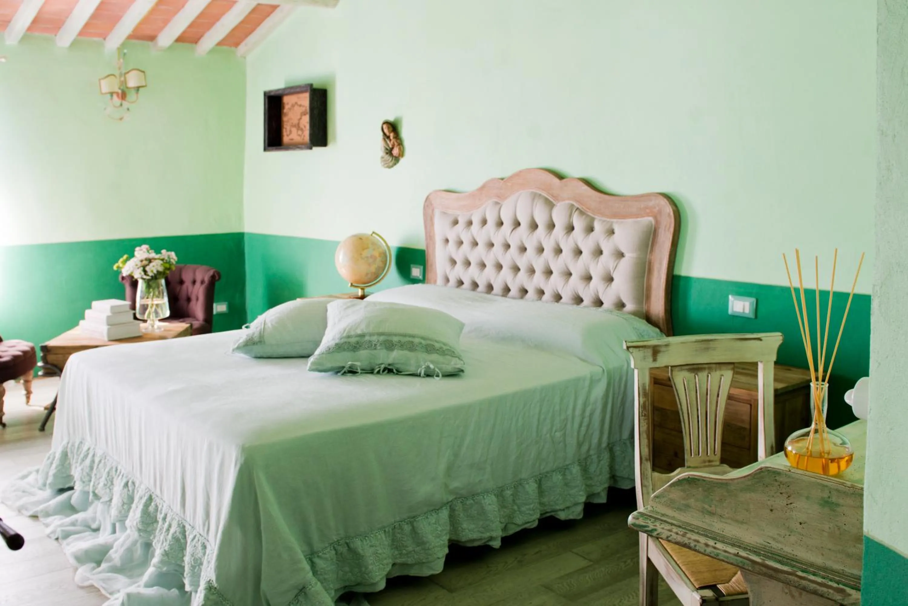 Bed in Tenuta Le Tre Virtù