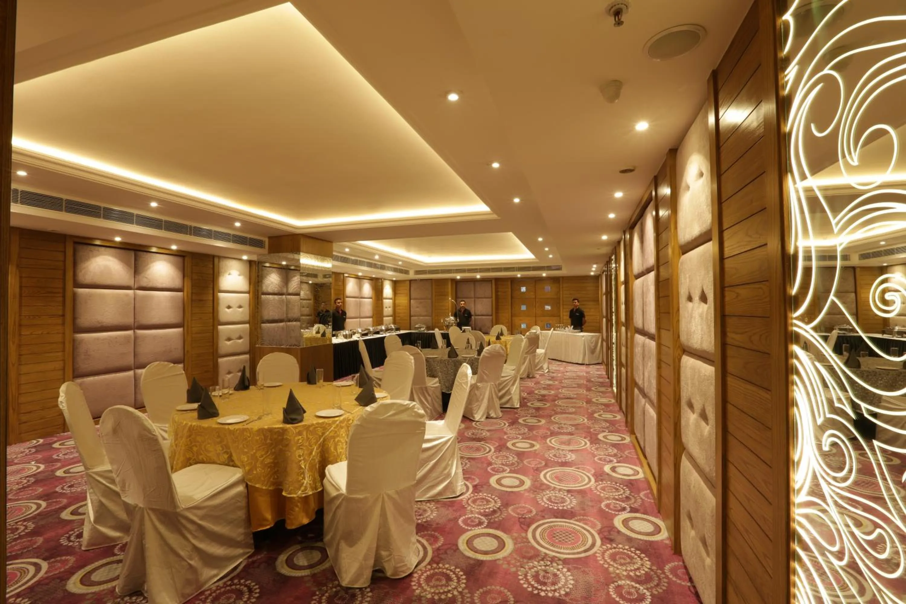 Banquet/Function facilities in Ramada Encore Jalandhar