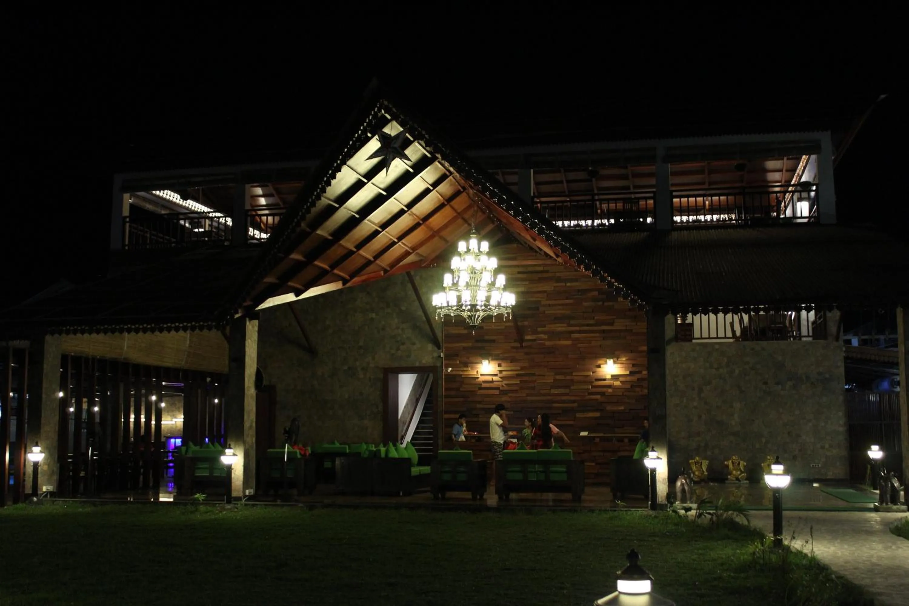 Lobby or reception in Symphony Summer Sands Beach Resort And Spa