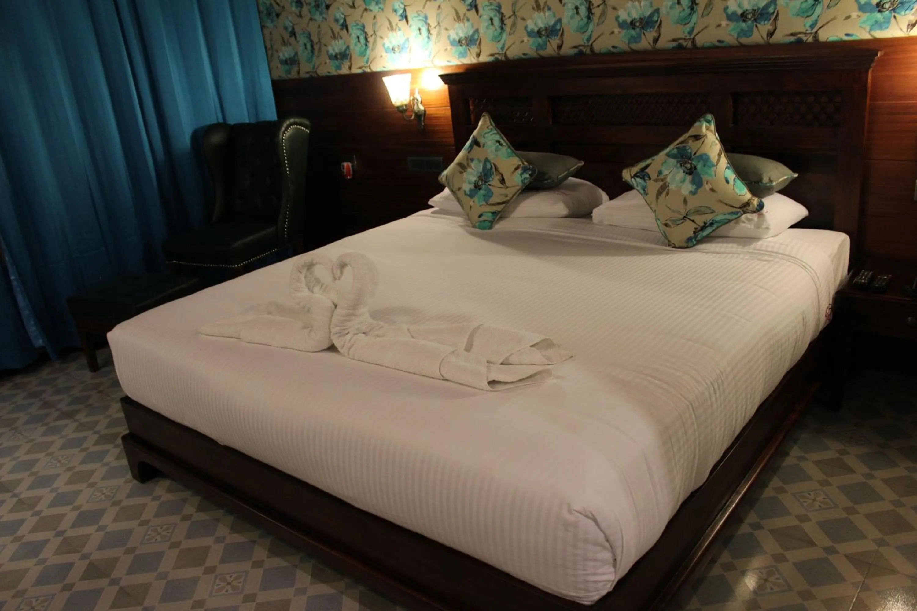 Bedroom, Bed in Symphony Summer Sands Beach Resort And Spa